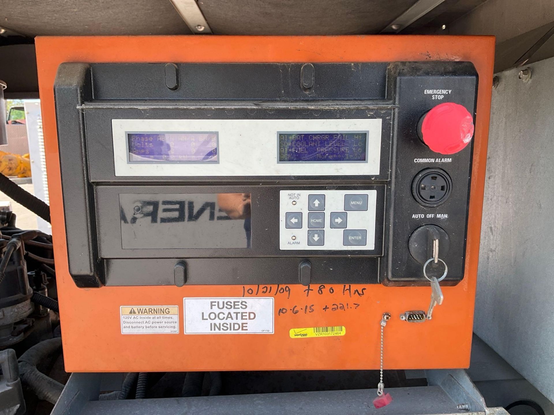 GENERAC 30KW GENERATOR , LP / NG POWER, LOW HRS SHOWING , RUNS AND OPERATES - Image 5 of 8