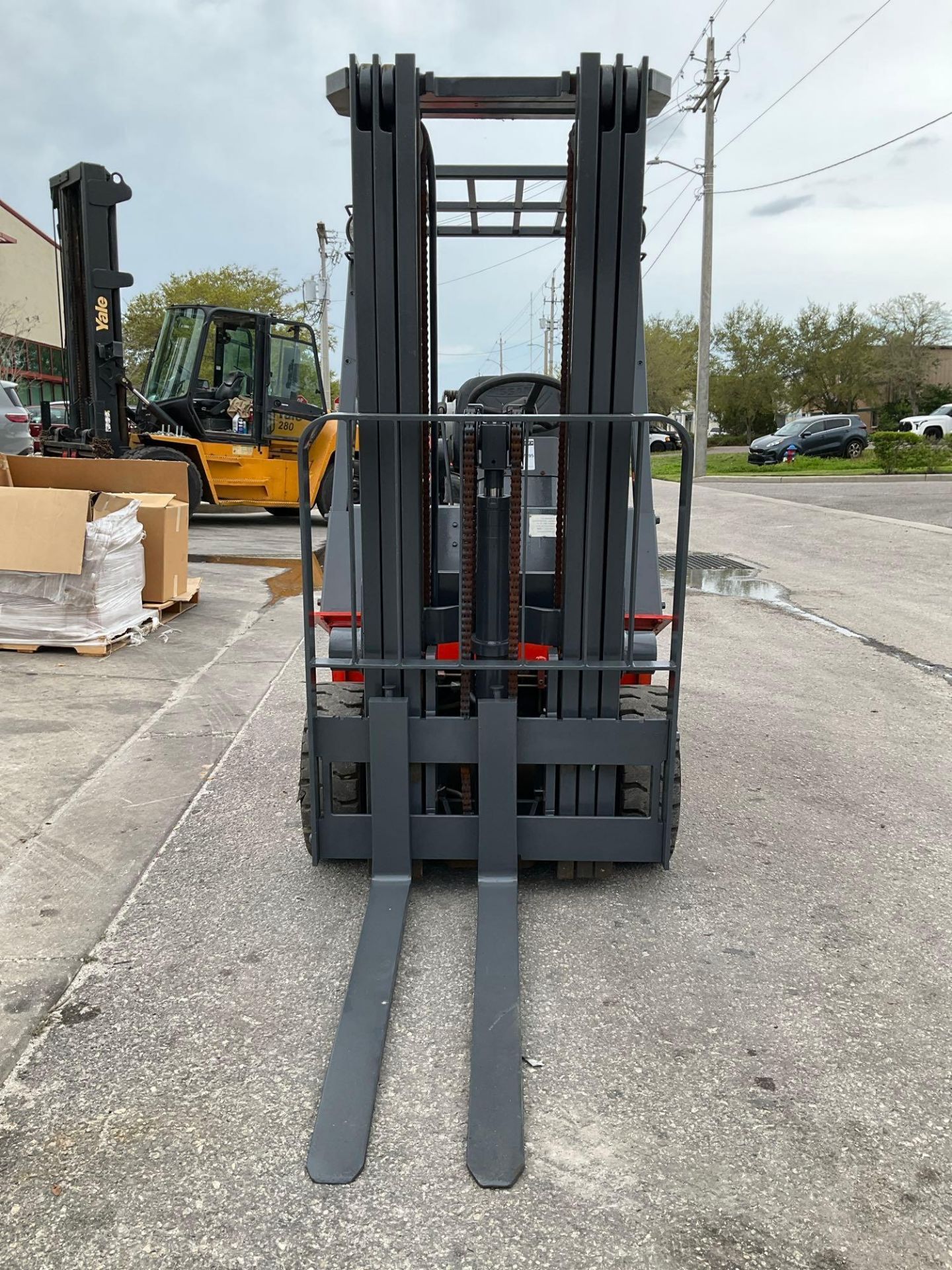 NISSAN FORKLIFT CPJ02-A20PV, LP POWERED, LOW HOURS, APPROX MAX CAPACITY 4400LBS, APPROX MAX HEIGHT - Image 8 of 12