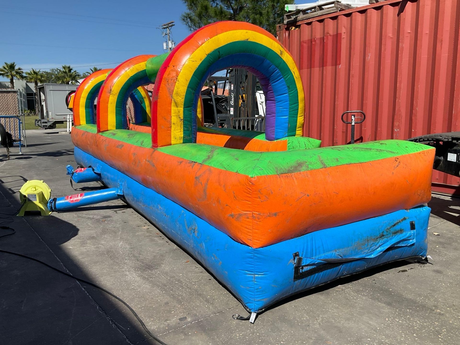 RAINBOW 25FT SLIP -N-SLIDE BOUNCE HOUSE WITH BLOWER - Image 6 of 11