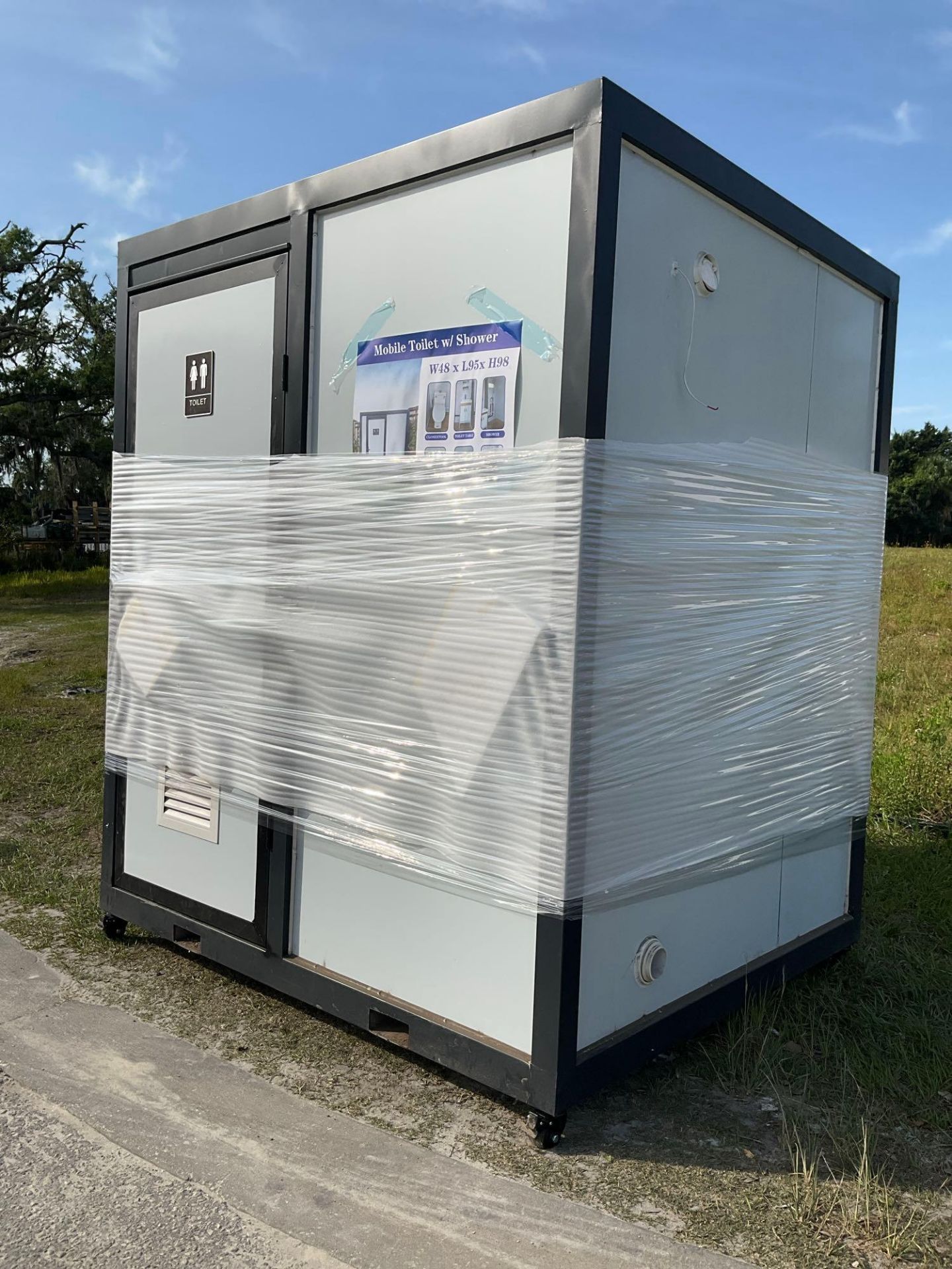 UNUSED PORTABLE BATHROOM WITH SHOWER, SINK, MIRROR, TOILET, TOILET PAPER HOLDER, LIGHTS, VENTILAT... - Image 6 of 9