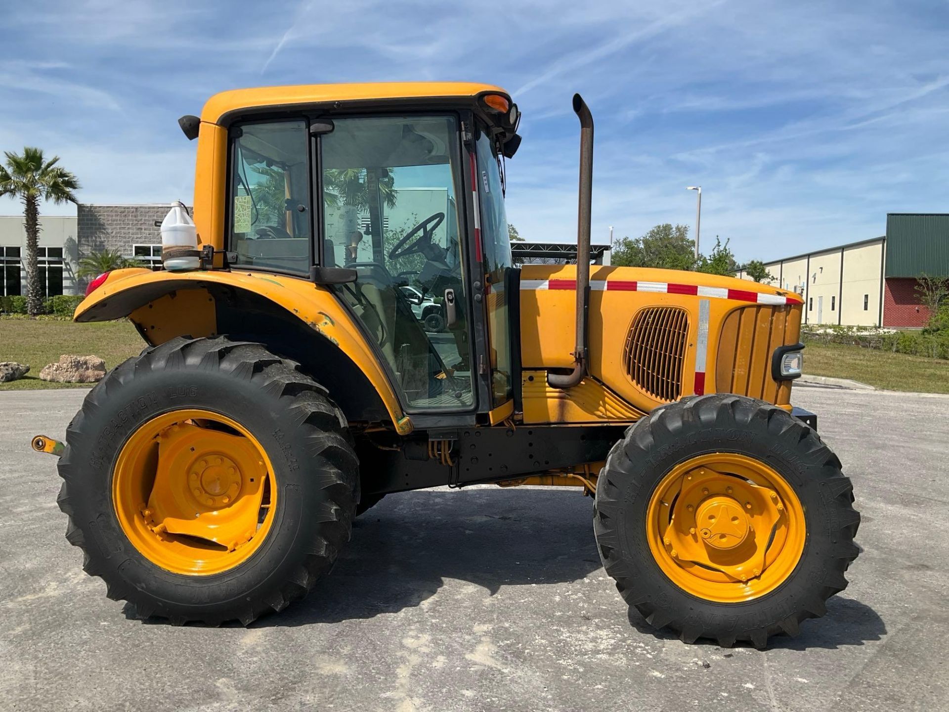 JOHN DEERE 6320 TRACTOR, DIESEL, ENCLOSED CAB, 4WD , COLD AC, RUNS & OPERATES - Image 2 of 17