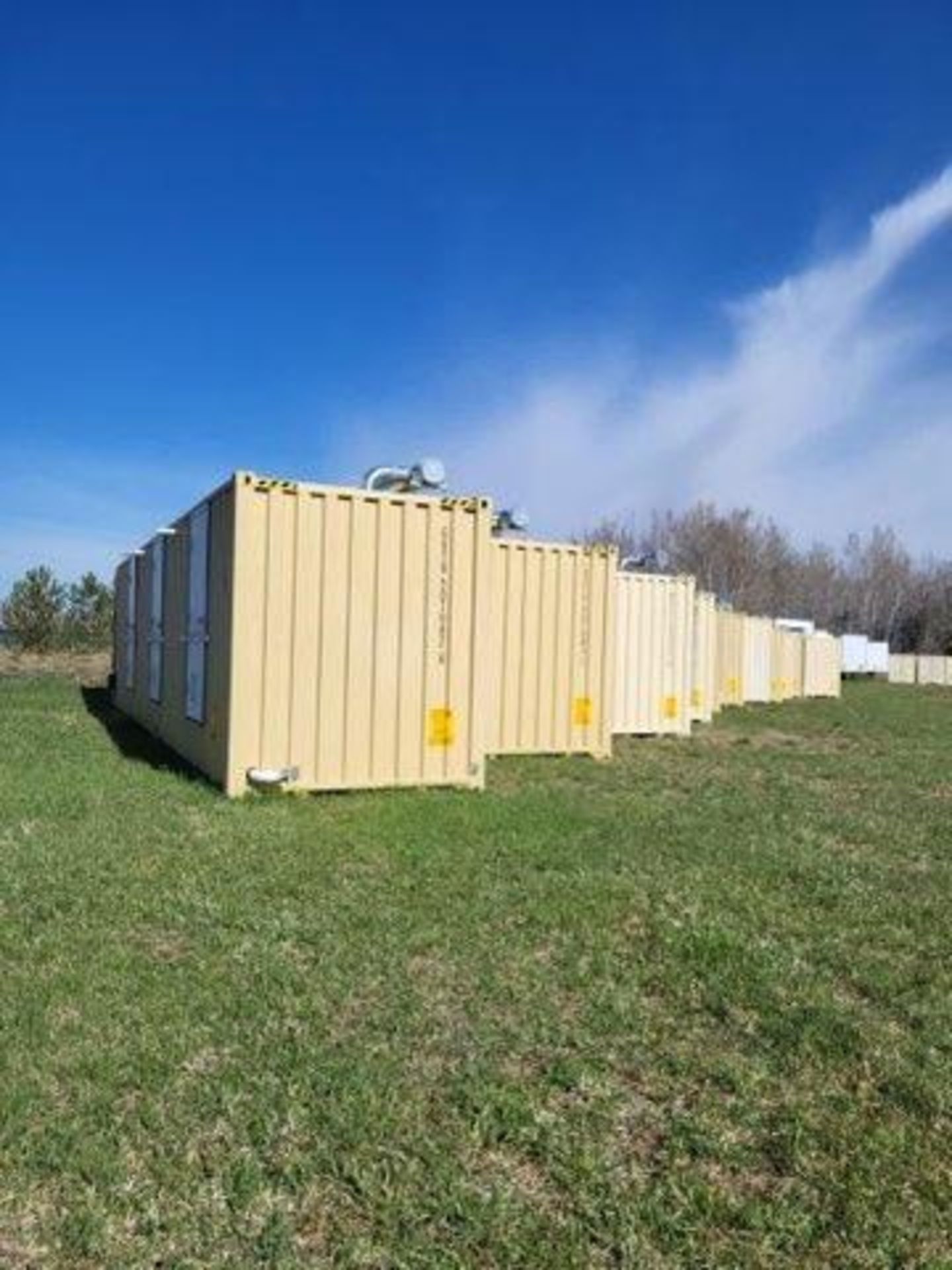 NEW/UNUSED BATHROOM/SHOWER CONTAINERS - Image 4 of 13