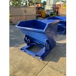 UNUSED 1 CU YARD SELF DUMPING HOPPER WITH FORK POCKETS