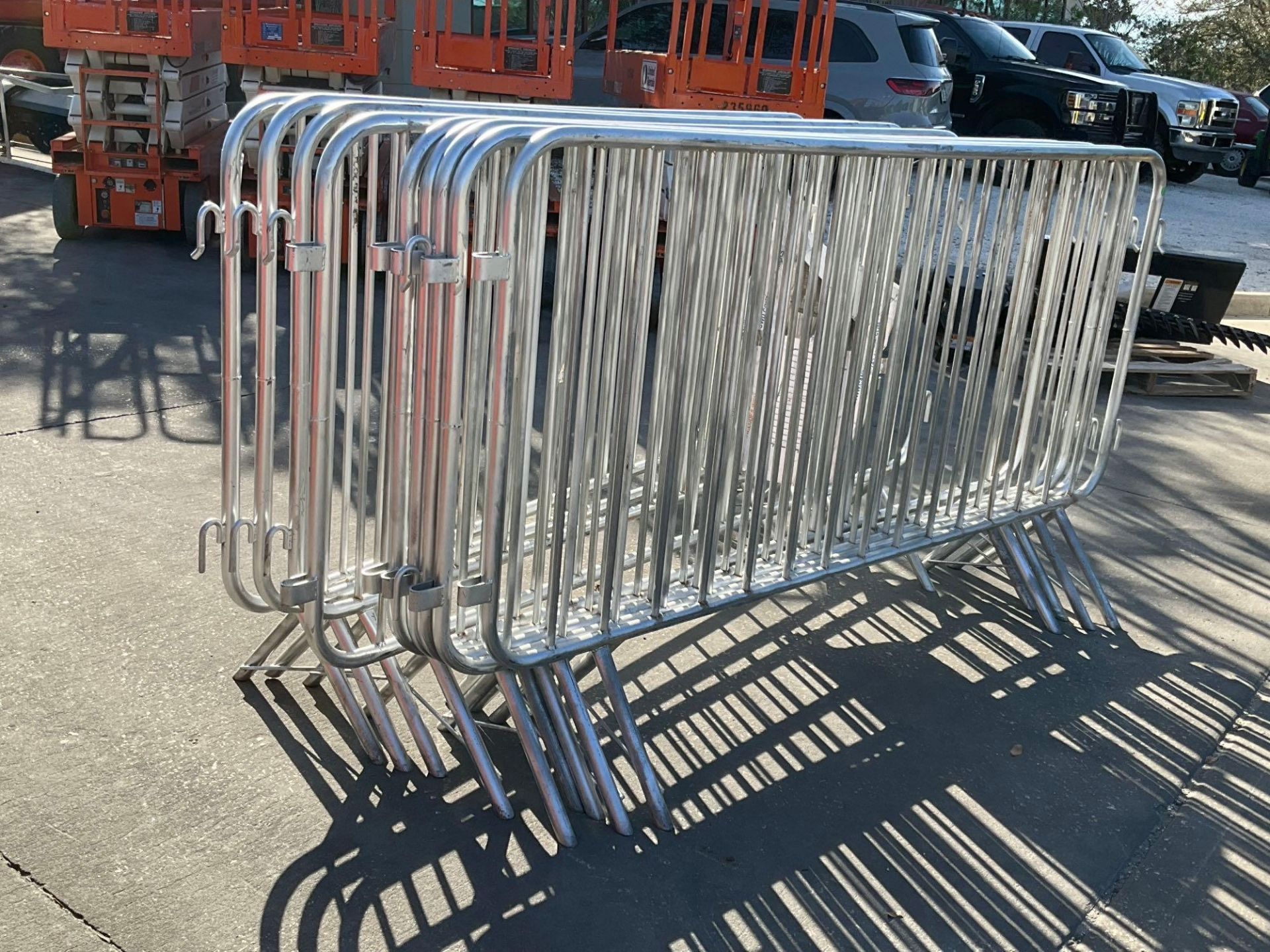 UNUSED 9PCS GALVANIZED CONSTRUCTION SITE / CROWD CONTROL FENCE/BARRICADES, APPROX 4FT x 8FT - Image 2 of 5