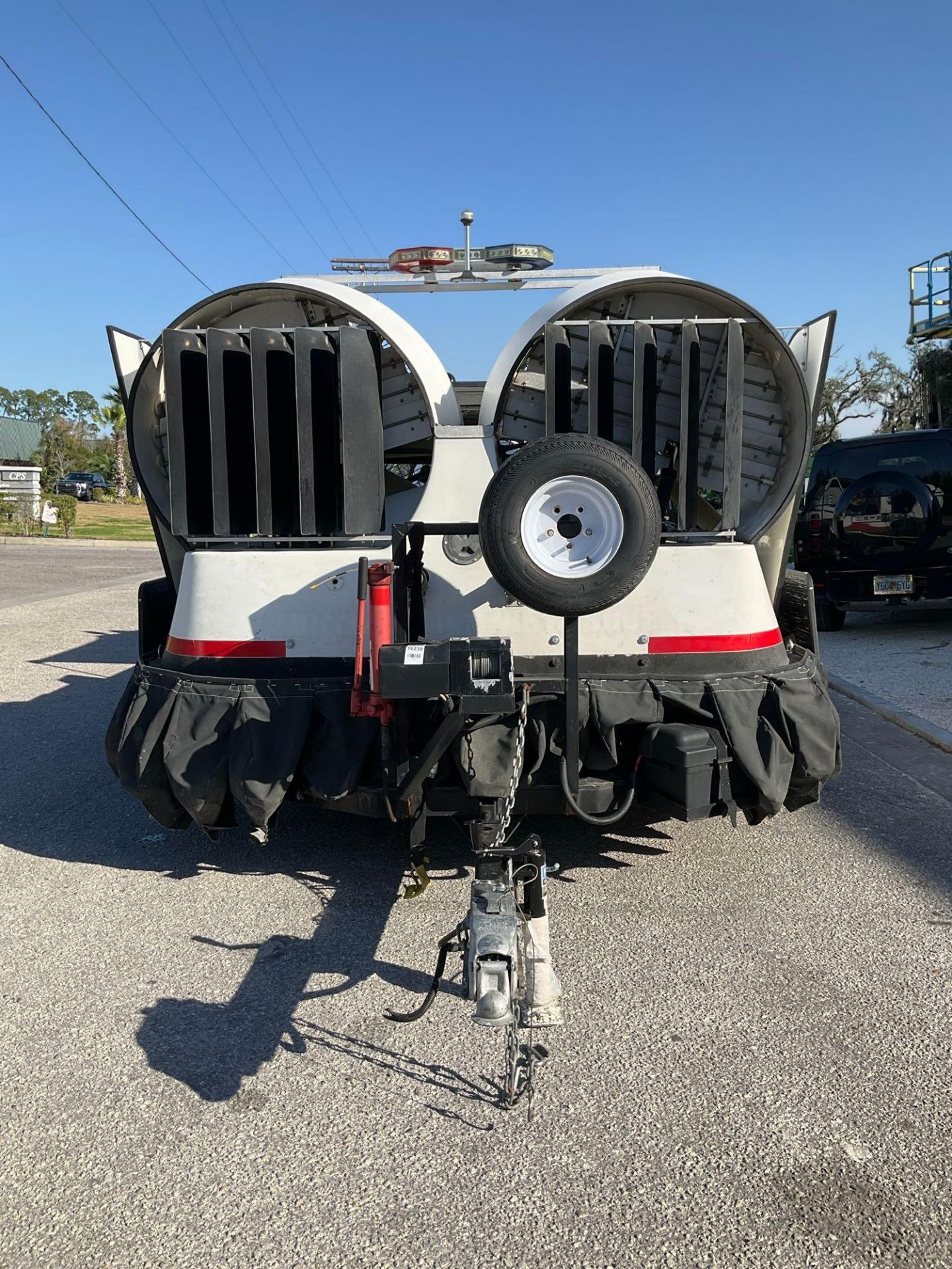 HOVERGUARD HOVERCRAFT W/TRAILER, HOVERTOUR 1000 MODEL 7900200, NEW BATTERY , 37 HRS SHOWING - Image 30 of 39