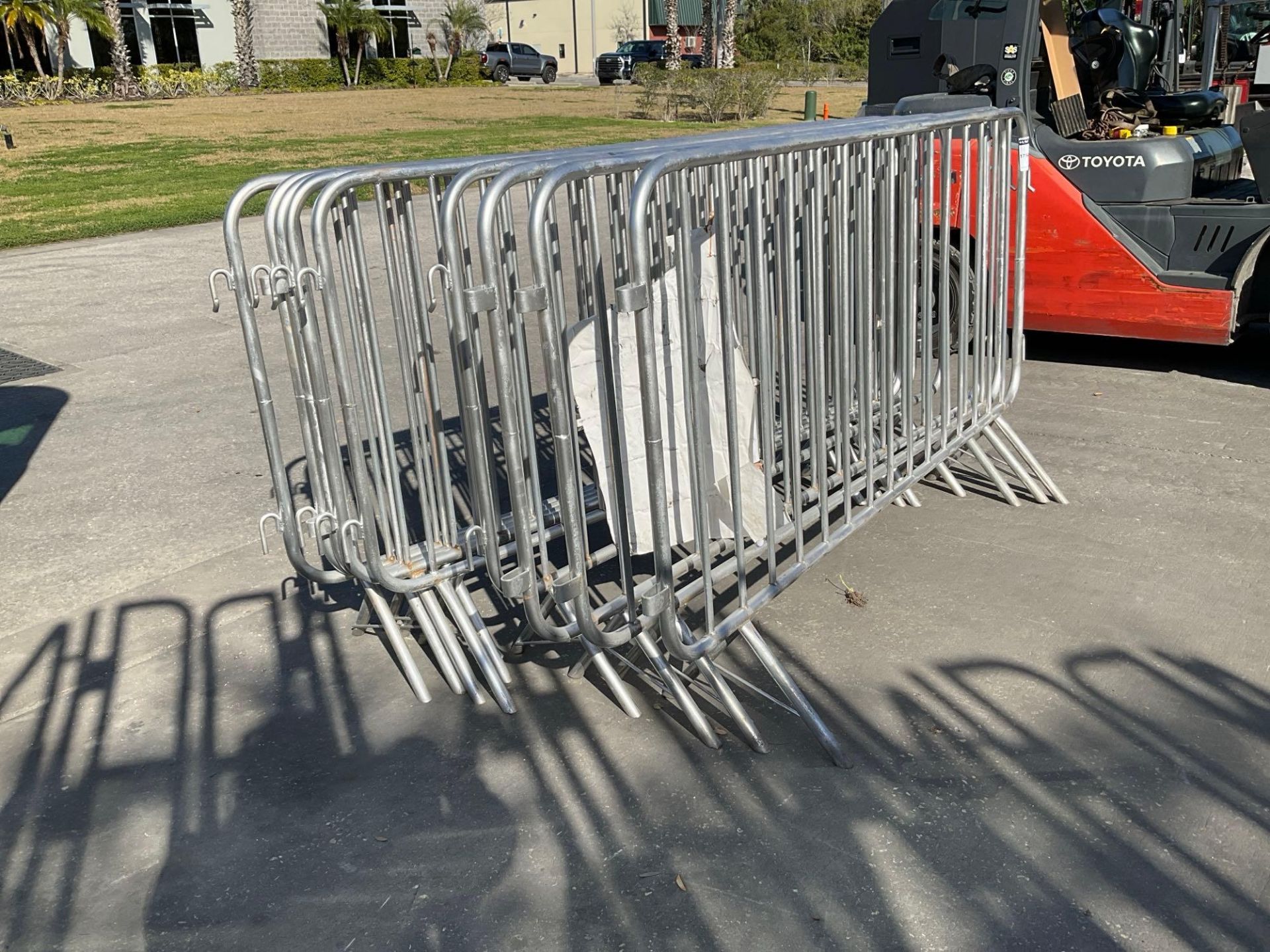 UNUSED 9PCS GALVANIZED CONSTRUCTION SITE / CROWD CONTROL FENCE/BARRICADES, APPROX 4FT x 8FT