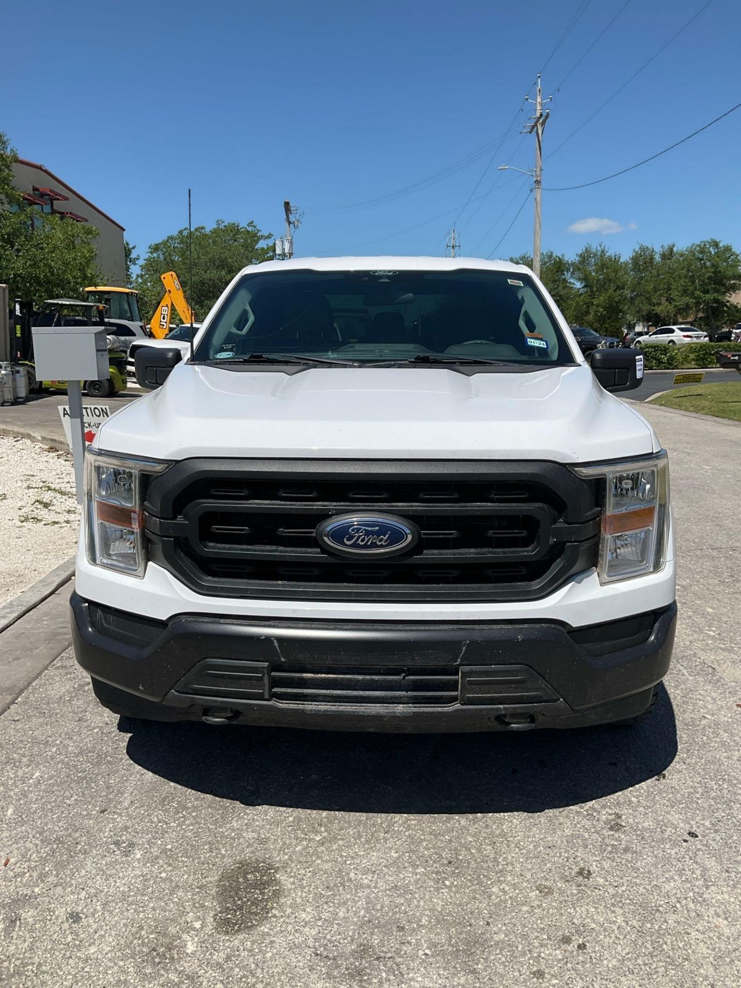 2022 FORD F-150 XL PICKUP TRUCK, GAS POWER AUTOMATIC,APPROX GVWR7050, 4X4, POWER LOCKS & WINDOWS , - Image 13 of 30