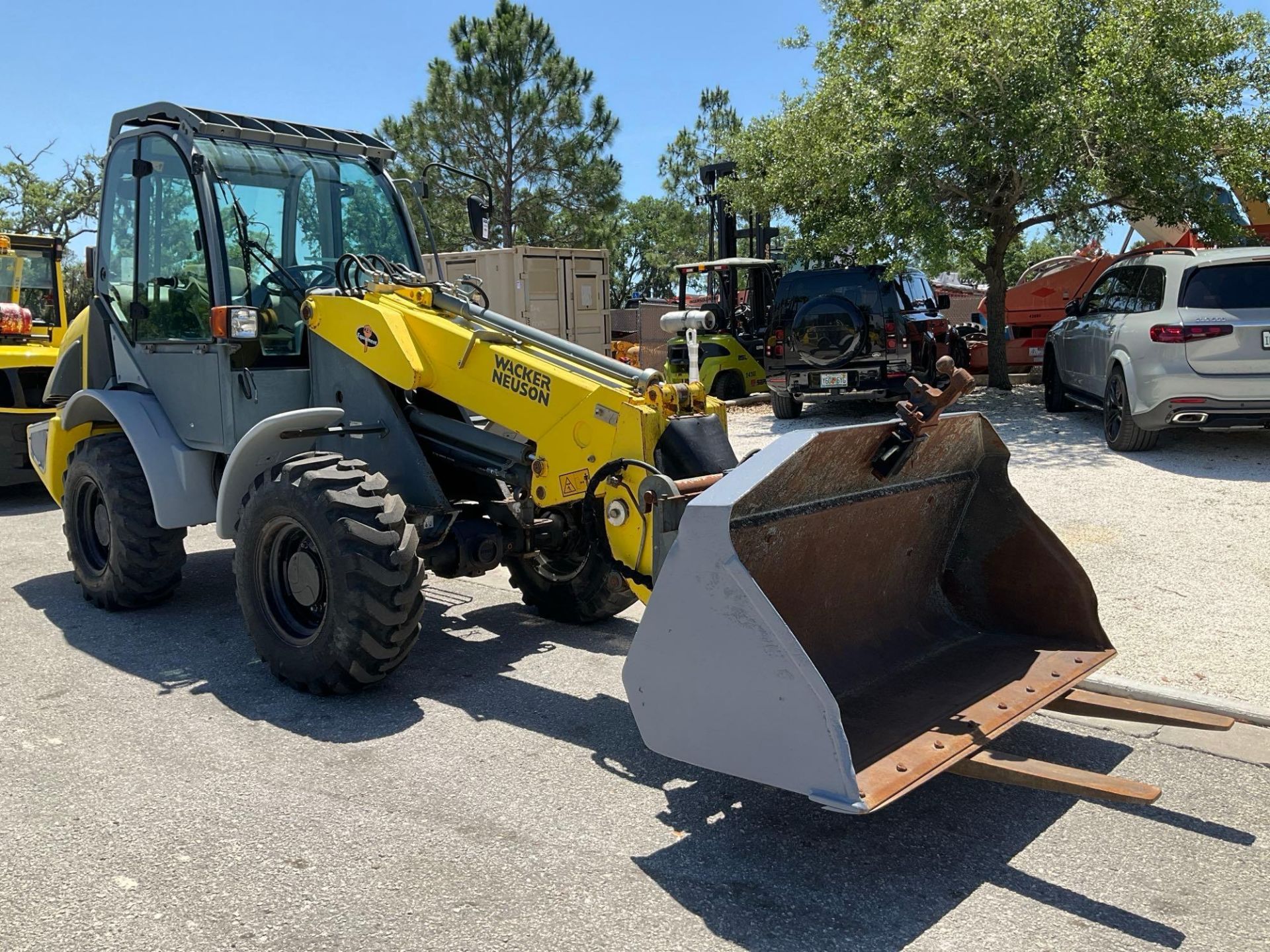 WACKER NEUSON 750 T WHEEL LOADER, DEUTZ DIESEL, RUNS AND OPERATES - Image 9 of 18