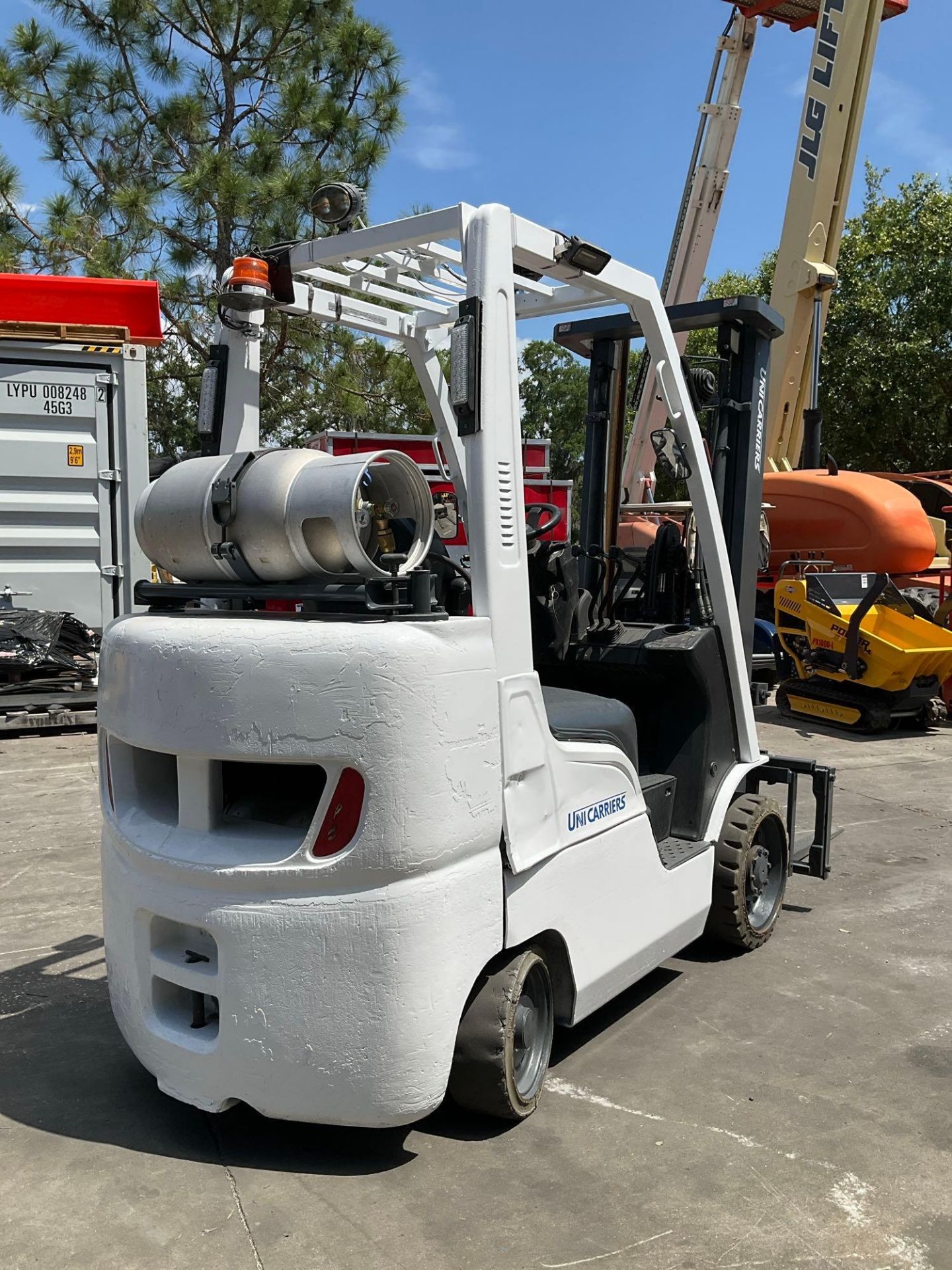 2018 UNICARRIERS FORKLIFT MODEL MCP1F2A28LV, LP POWERED - Image 5 of 12