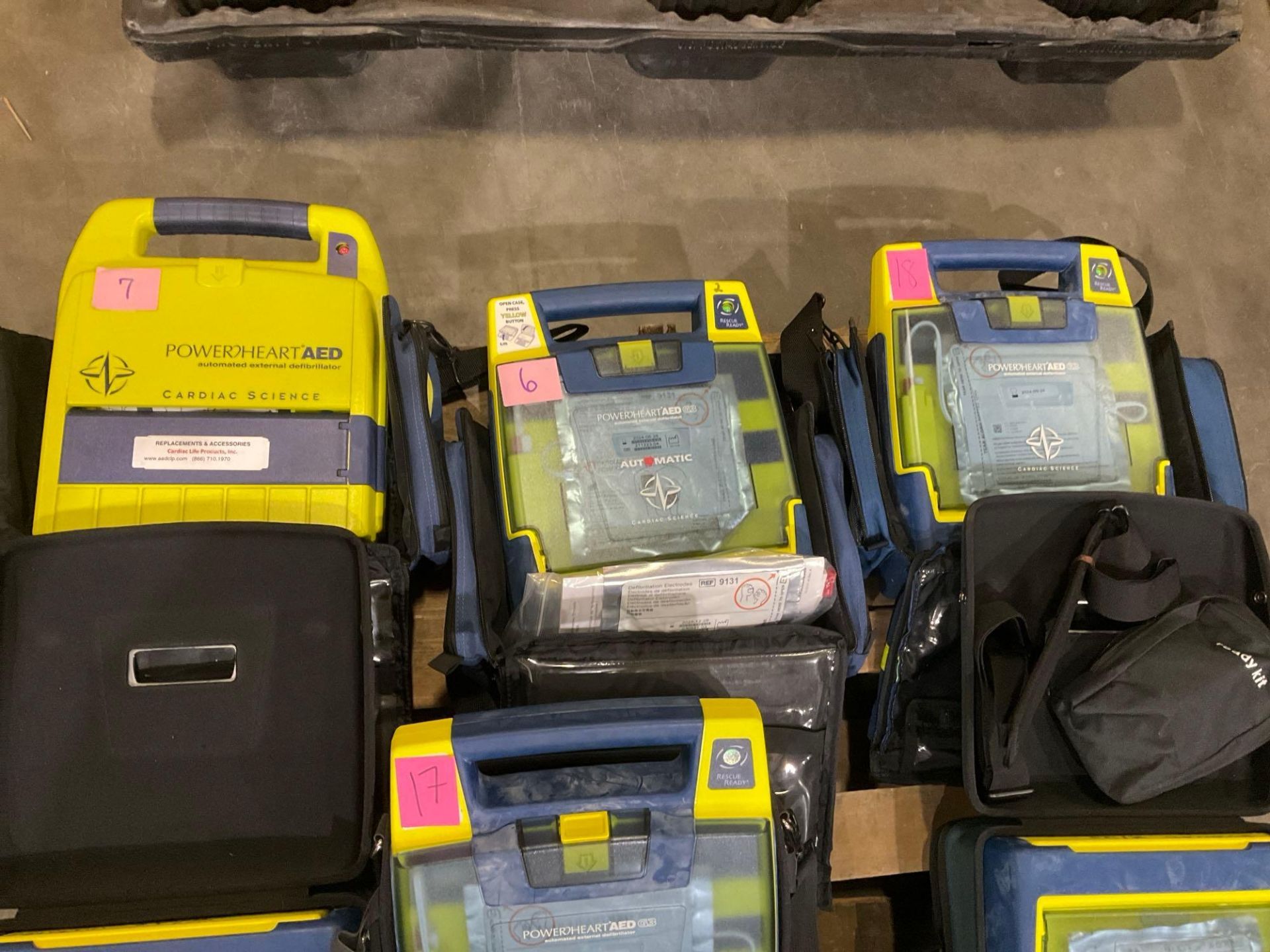 10 CARDIAC SCIENCE AUTOMATED EXTERNAL DEFIBRILLATORS & 2 CARDIAC SCIENCE AED TRAINER... - Image 2 of 17
