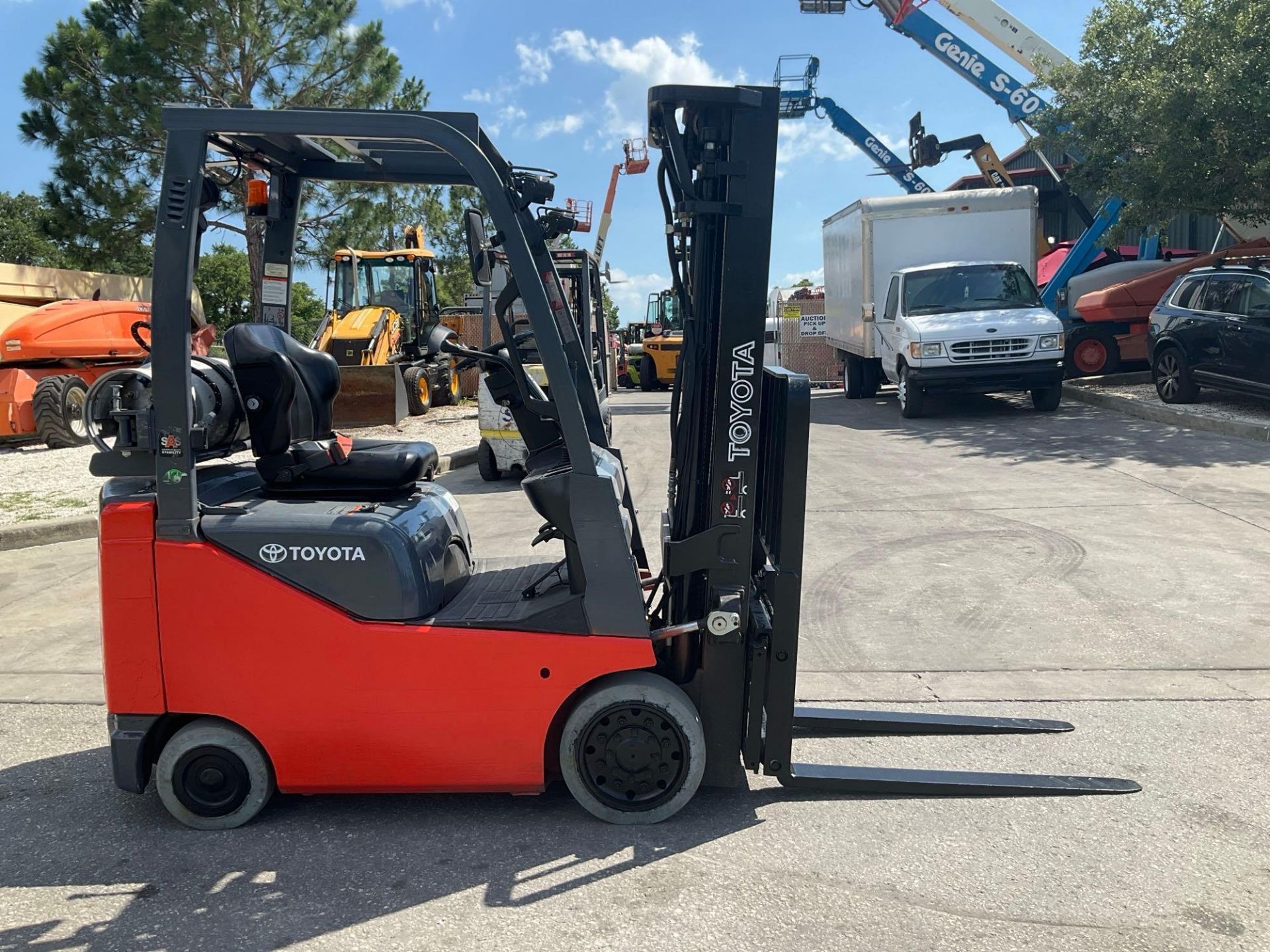 2019 TOYOTA FORKLIFT MODEL 8FGCU15, LP POWERED, APPROX MAX CAPACITY 2500, MAX HEIGHT 189in, TILT, - Image 6 of 12