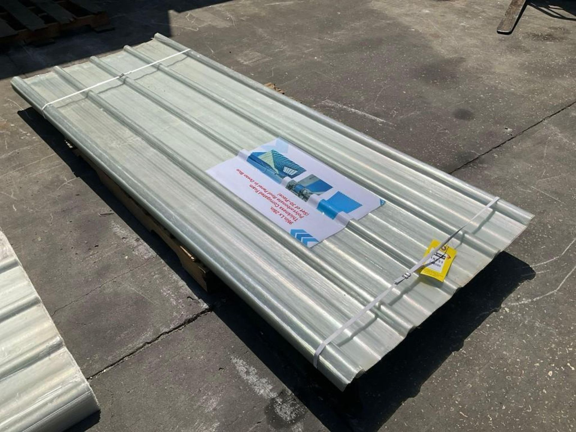 UNUSED POLYCARBONATE ROOF PANEL , THICKNESS CORRUGATED FOAM, APPROX 95" L x 28" , APPROX 30 PIECE ( - Image 4 of 8