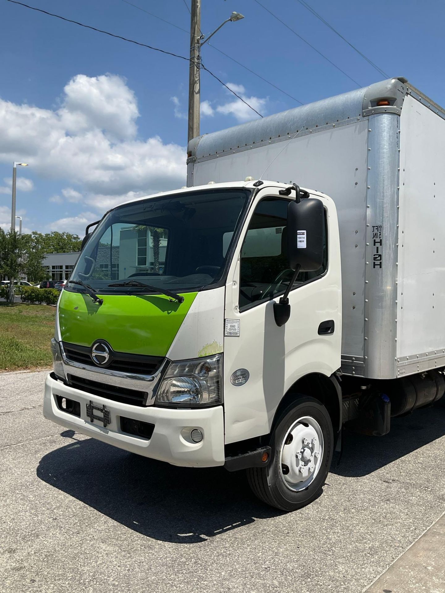 2017 HINO 740 BOX TRUCK, DIESEL , APPROX GVWR 17,950 LBS, BOX BODY APPROX 18FT, ETRACKS, BACK UP ... - Image 8 of 23