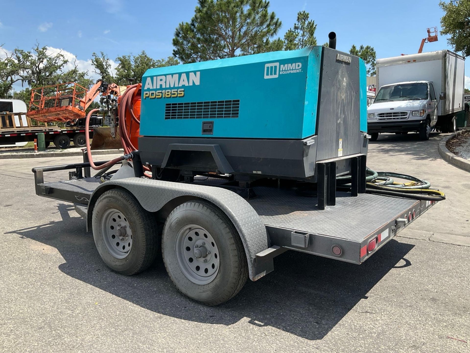 AIRMAN...PDS185S... PORTABLE COMPRESSOR, DIESEL, TRAILER MOUNTED, NEW BATTERY LOW HRS, RUNS & OPE... - Image 5 of 22