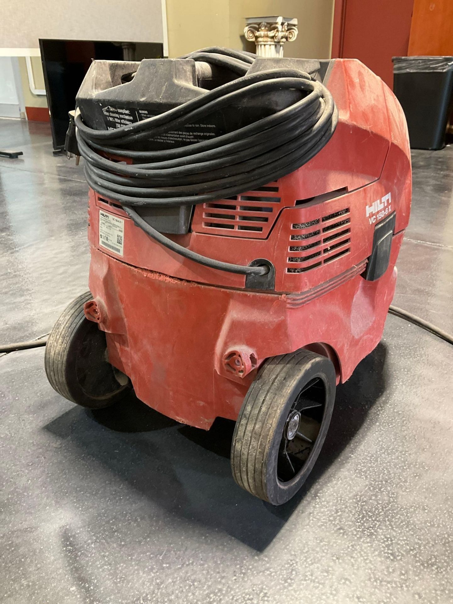 HILTI VC 150-6 X COMPACT WET/DRY VACUUM... - Image 3 of 9