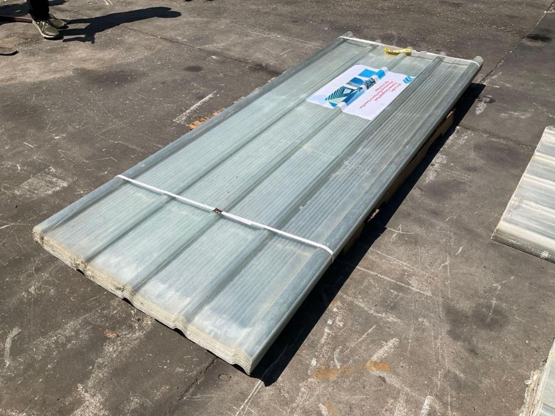 UNUSED POLYCARBONATE ROOF PANEL , THICKNESS CORRUGATED FOAM, APPROX 95" L x 28" , APPROX 30 PIECE - Image 3 of 8
