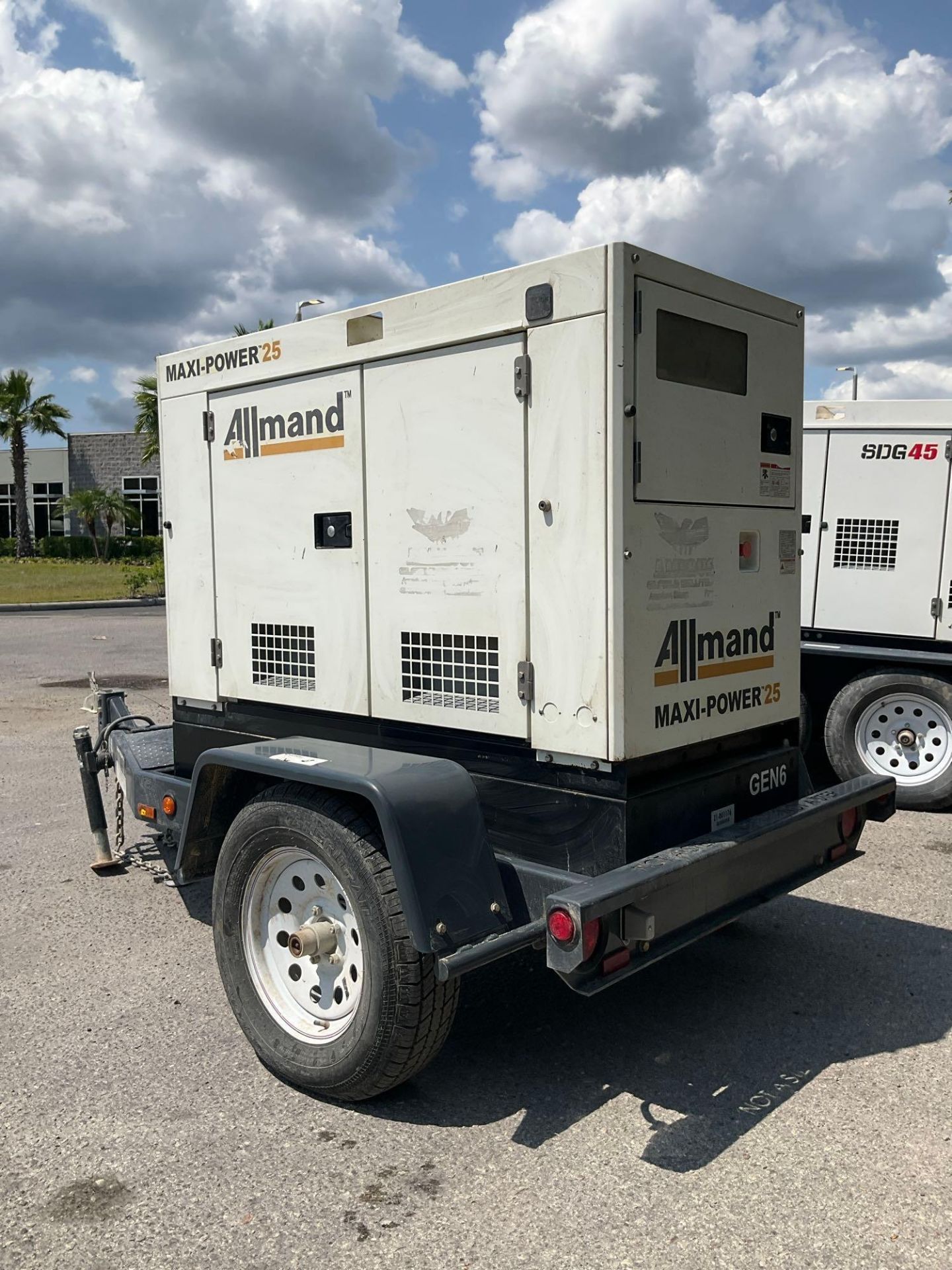 2022 ALLMAND MAXI-POWER MP25-8E1 GENERATOR, DIESEL, TRAILER MOUNTED, 25KVA, 240/480V, PHASE 3, BILL - Image 6 of 21