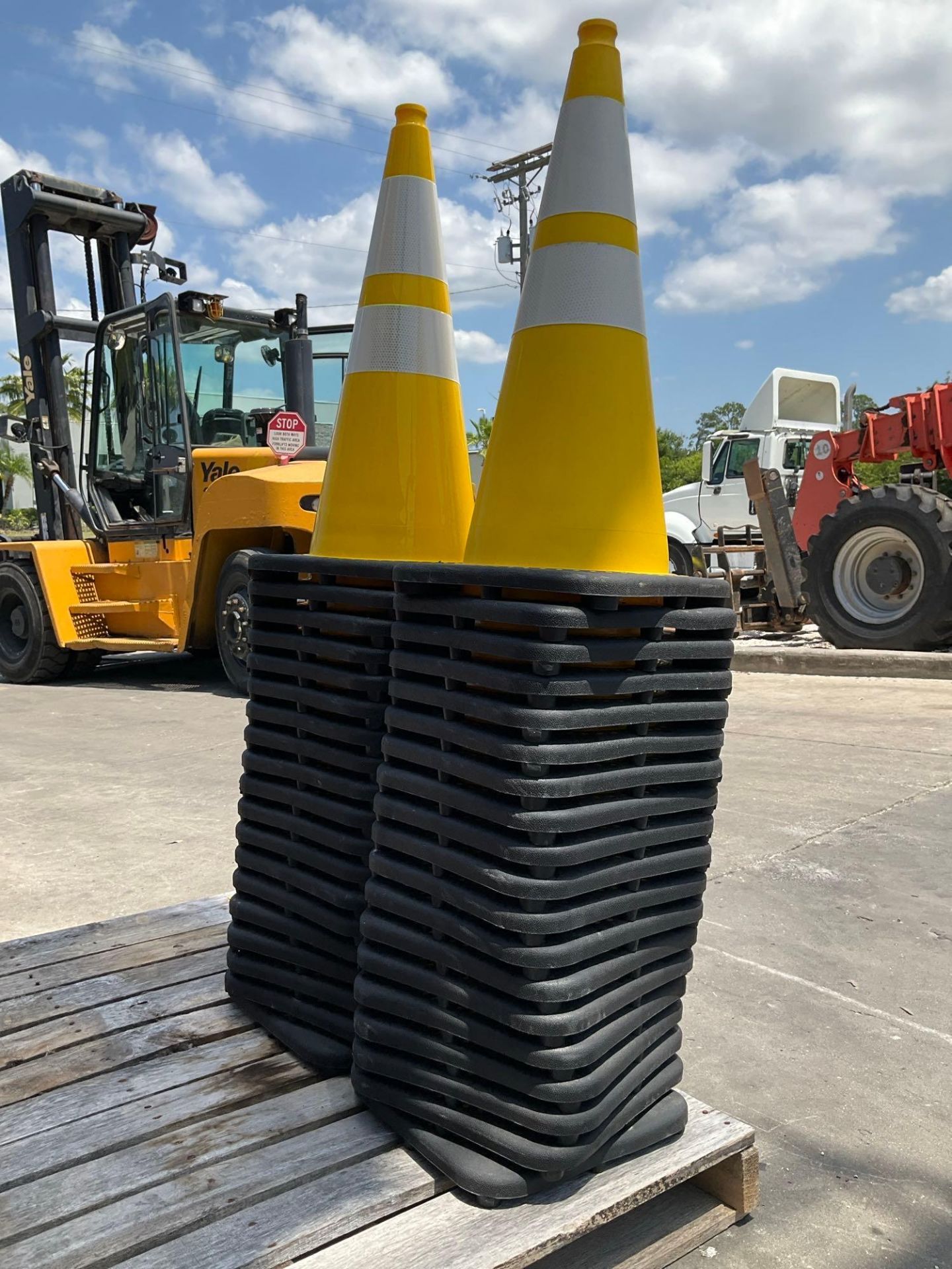 38...SAFETY CONES... - Image 2 of 3