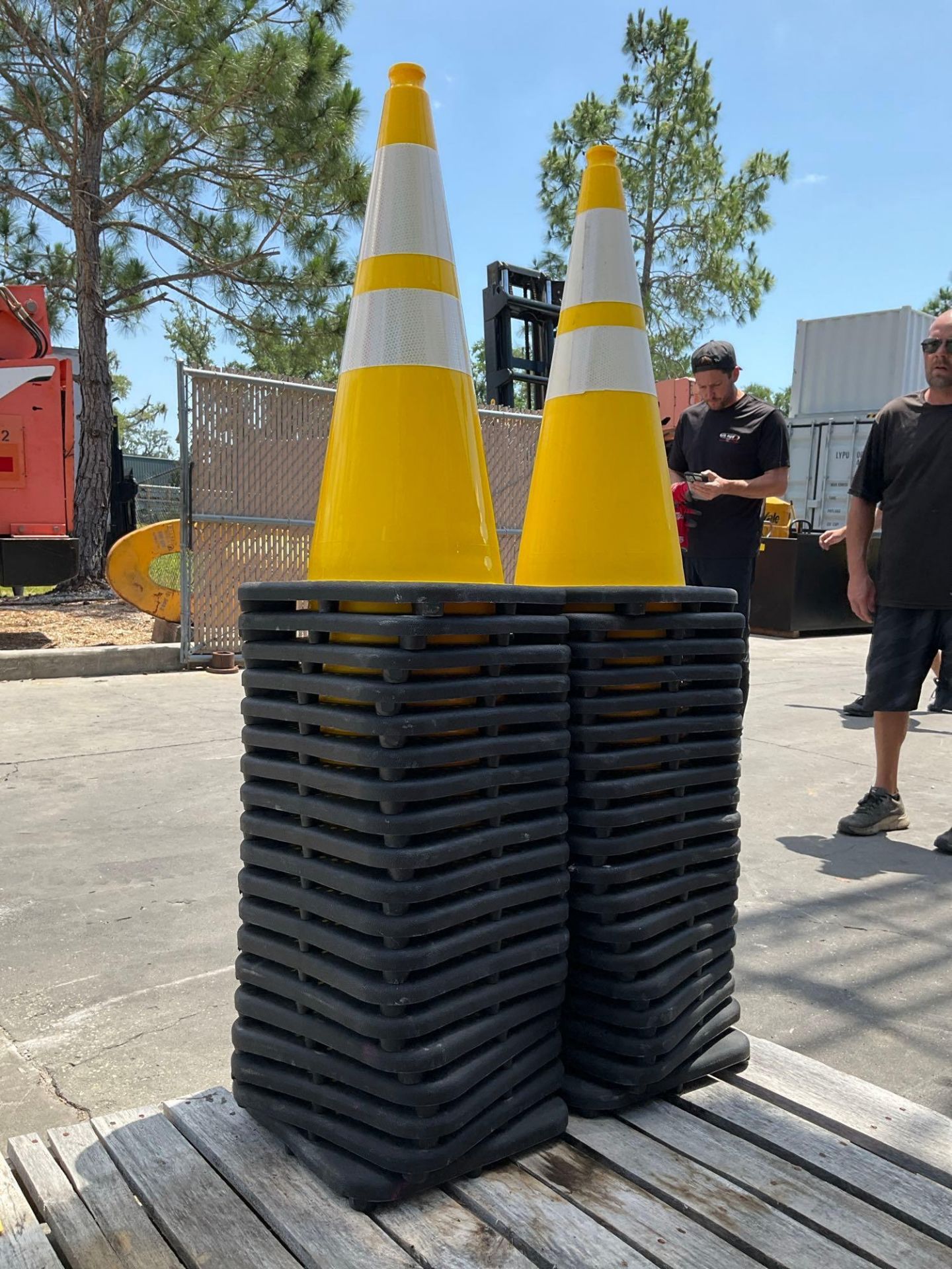 38...SAFETY CONES... - Image 3 of 3