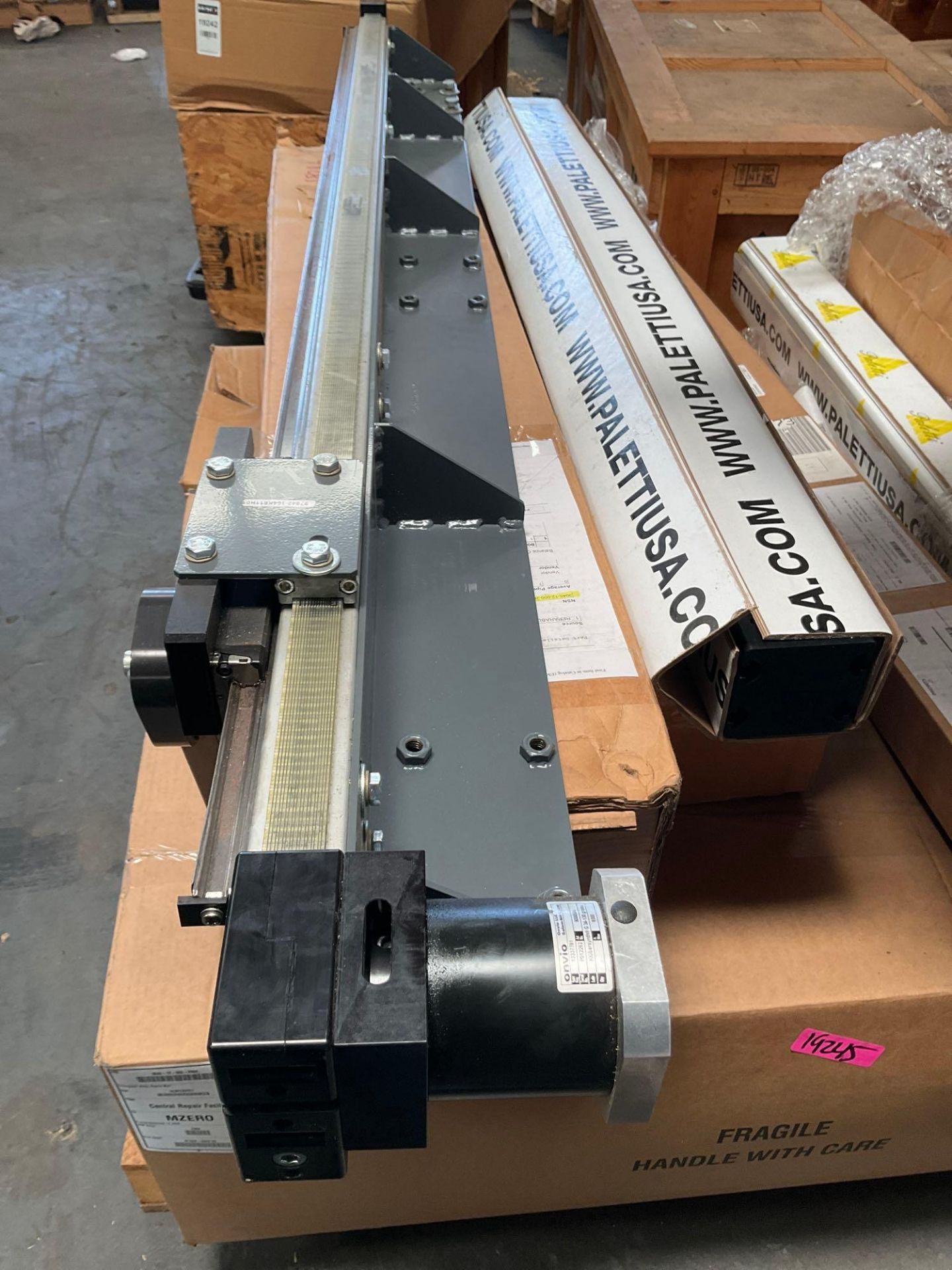 LOT OF MACRON DYNAMICS LINEAR ACTUATORS... - Image 11 of 13