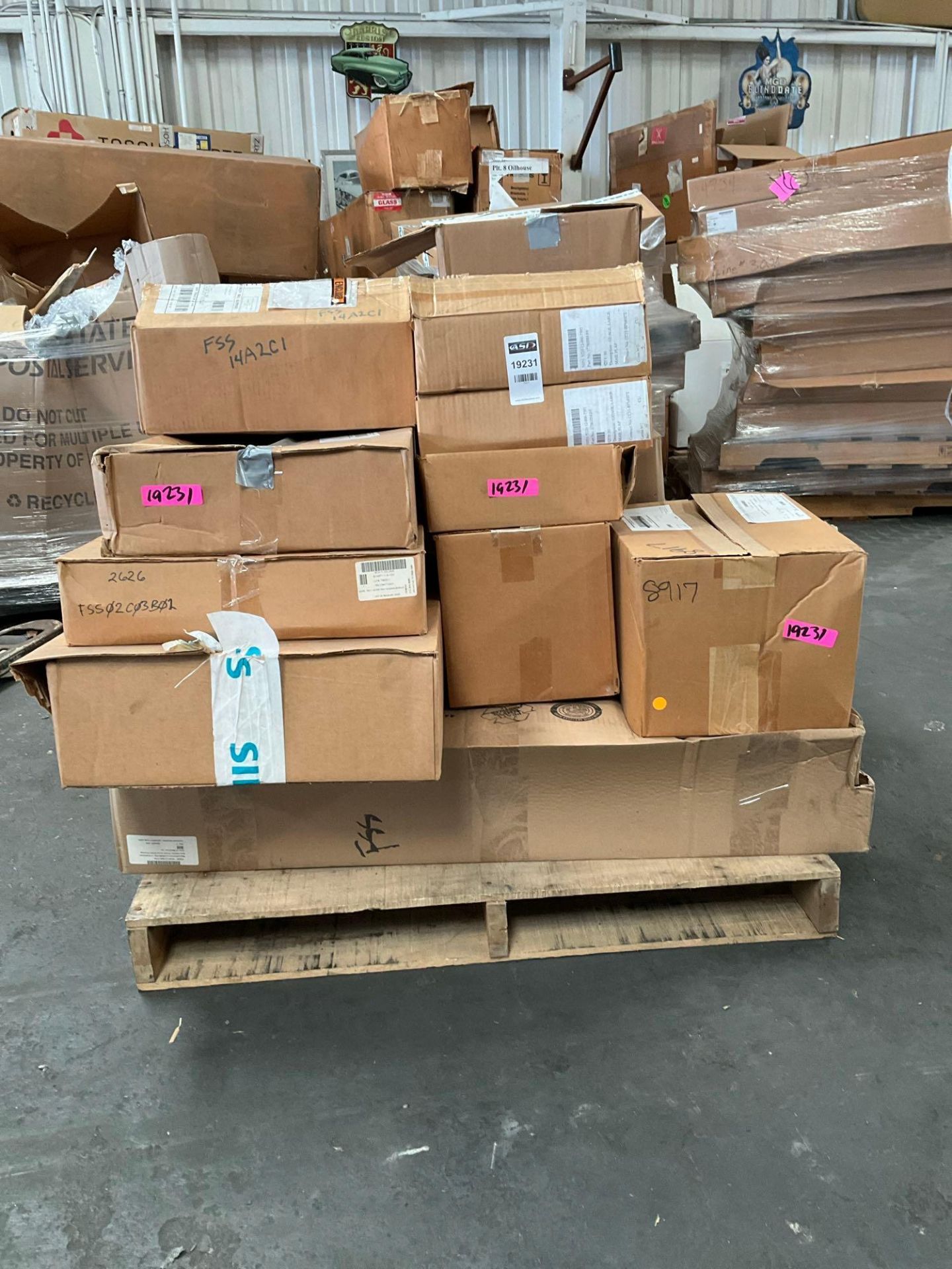 LOT OF CONVEYOR PARTS