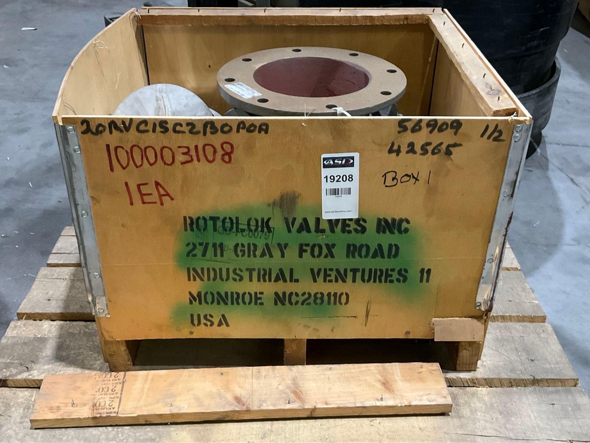 ROTOLOK VALVE MODEL 56909; EQUIPMENT SIZE 20RVCISC2B0P; APPROXIMATELY 32? L X 32? W X 25? T - Image 3 of 16