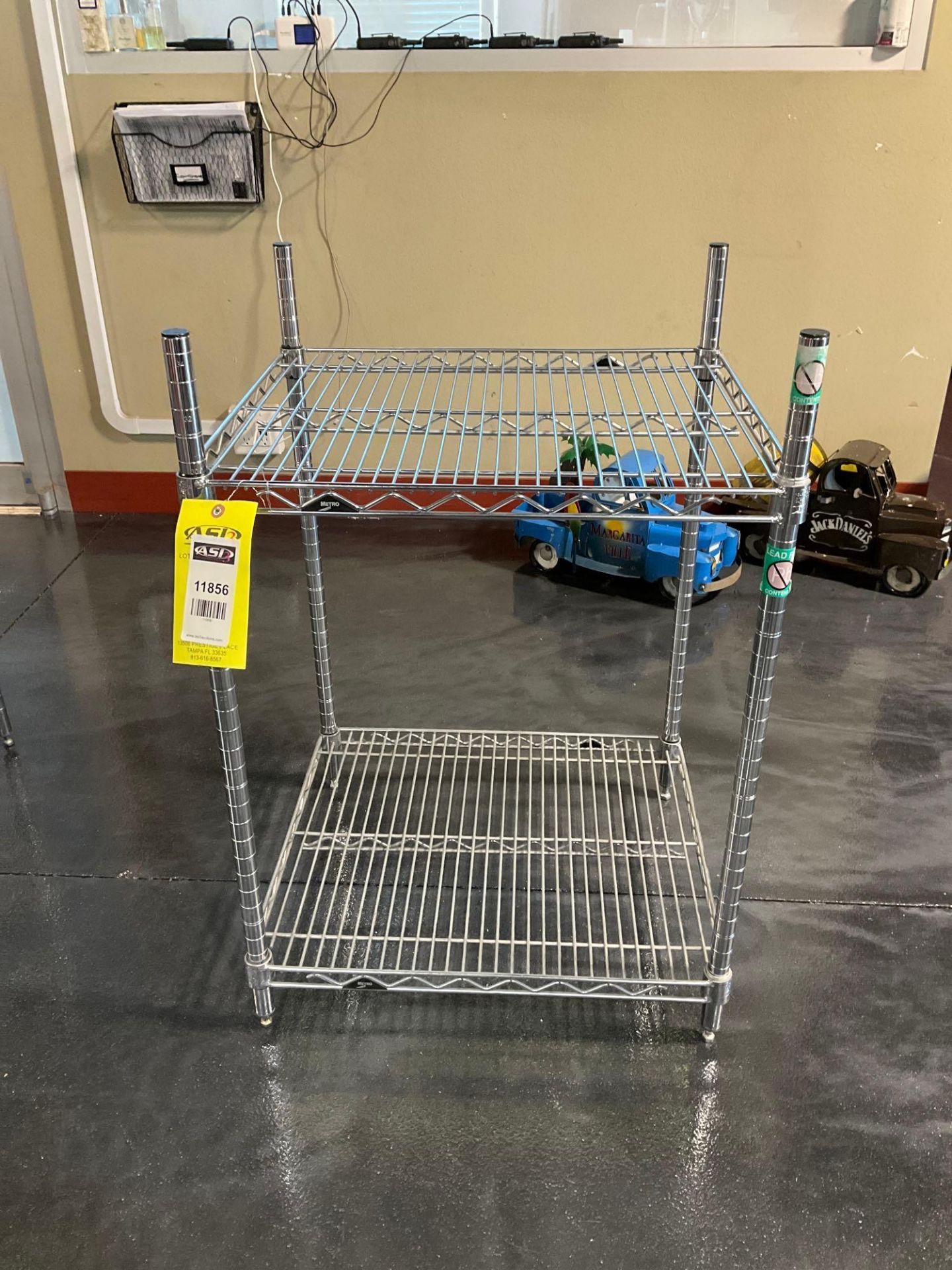 METRO RACK STAND , APPROX 24? x 24? x 35? - Image 2 of 5