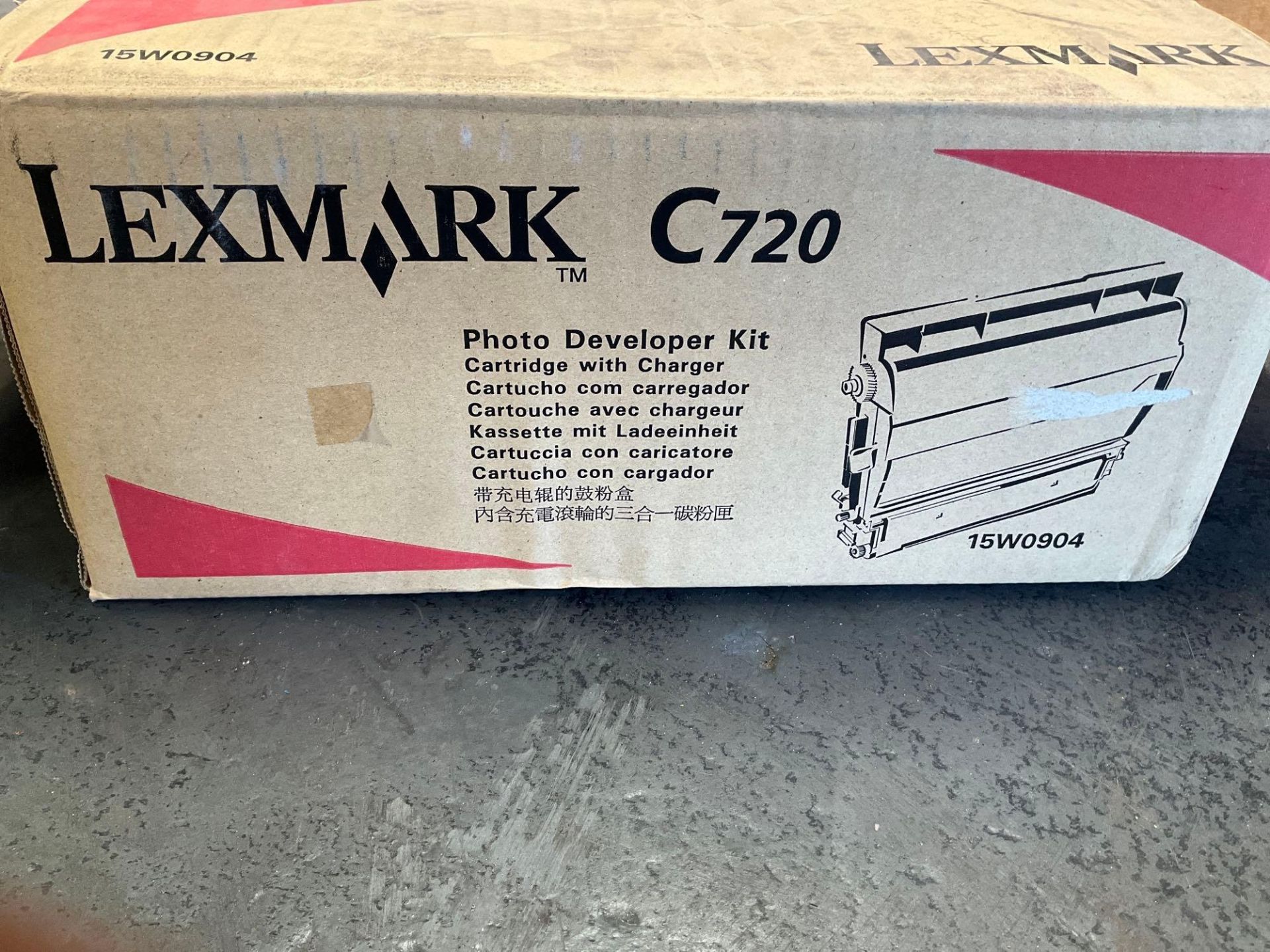 LEXMARK PHOTO DEVELOPER KIT C720 15W0904; TEFLON CHEMICAL PROCESSING CASSETTES APPROXIMATELY 8 QTY; - Image 23 of 28