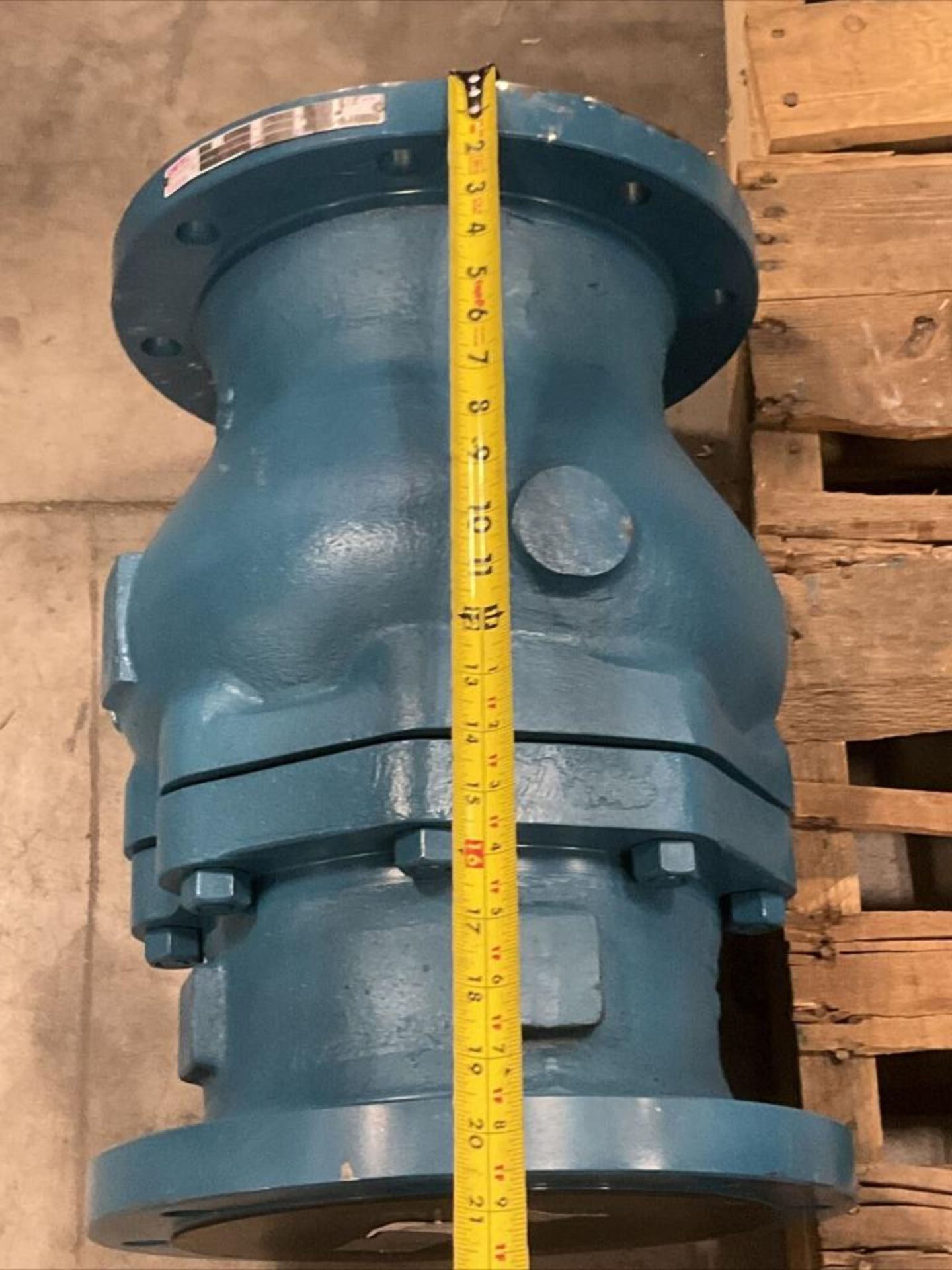 (1) DFT EXCALIBUR 222O1A4A3 CHECK VALVE 8? 150 LB 285PSIG 373- IT'S BLUE VALVE... - Image 11 of 11