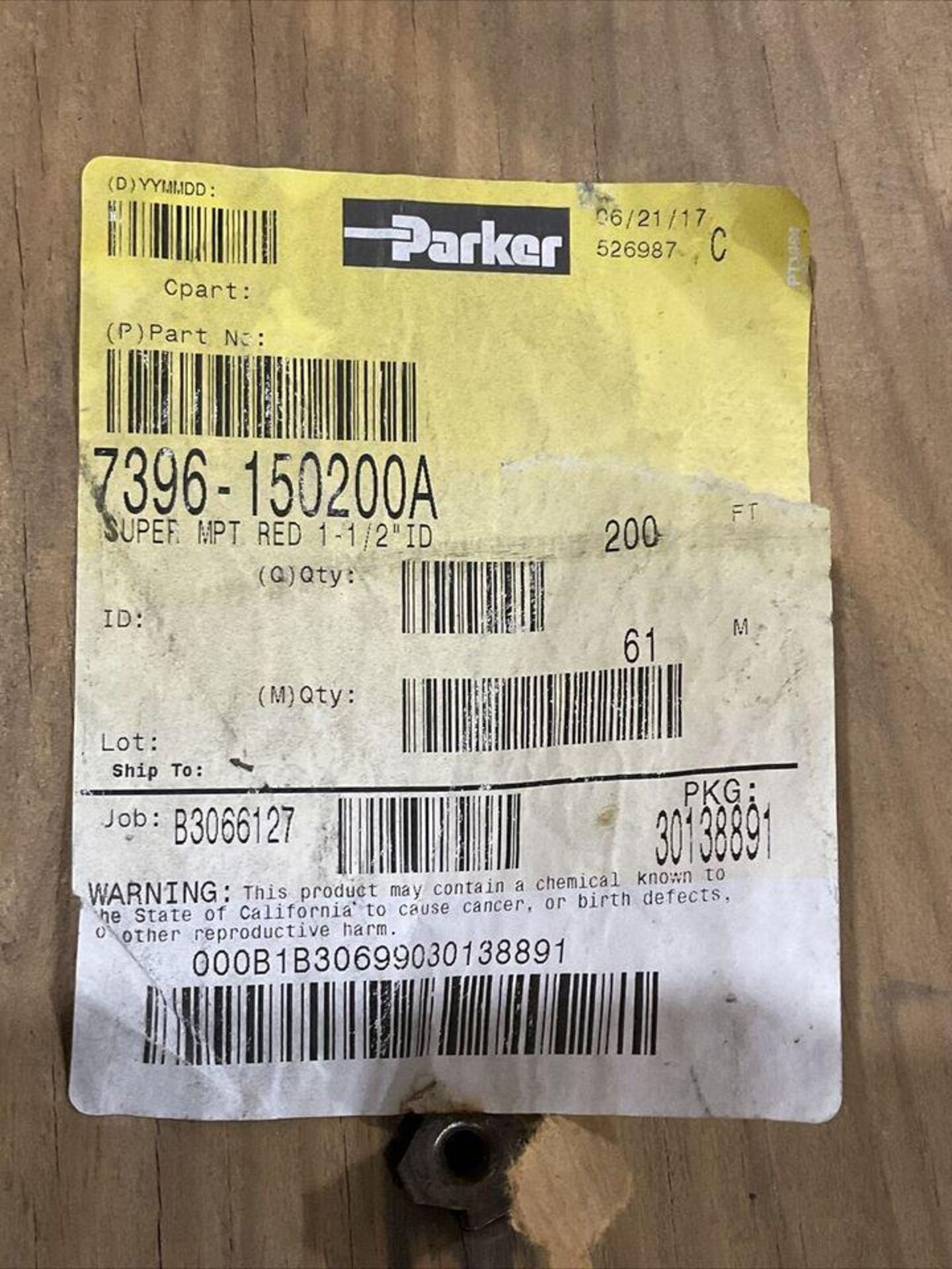 PARKER 7396-150200A MPT MULTI-PURPOSE HOSE 200 PSI 1.5? 385 FT - Image 8 of 9