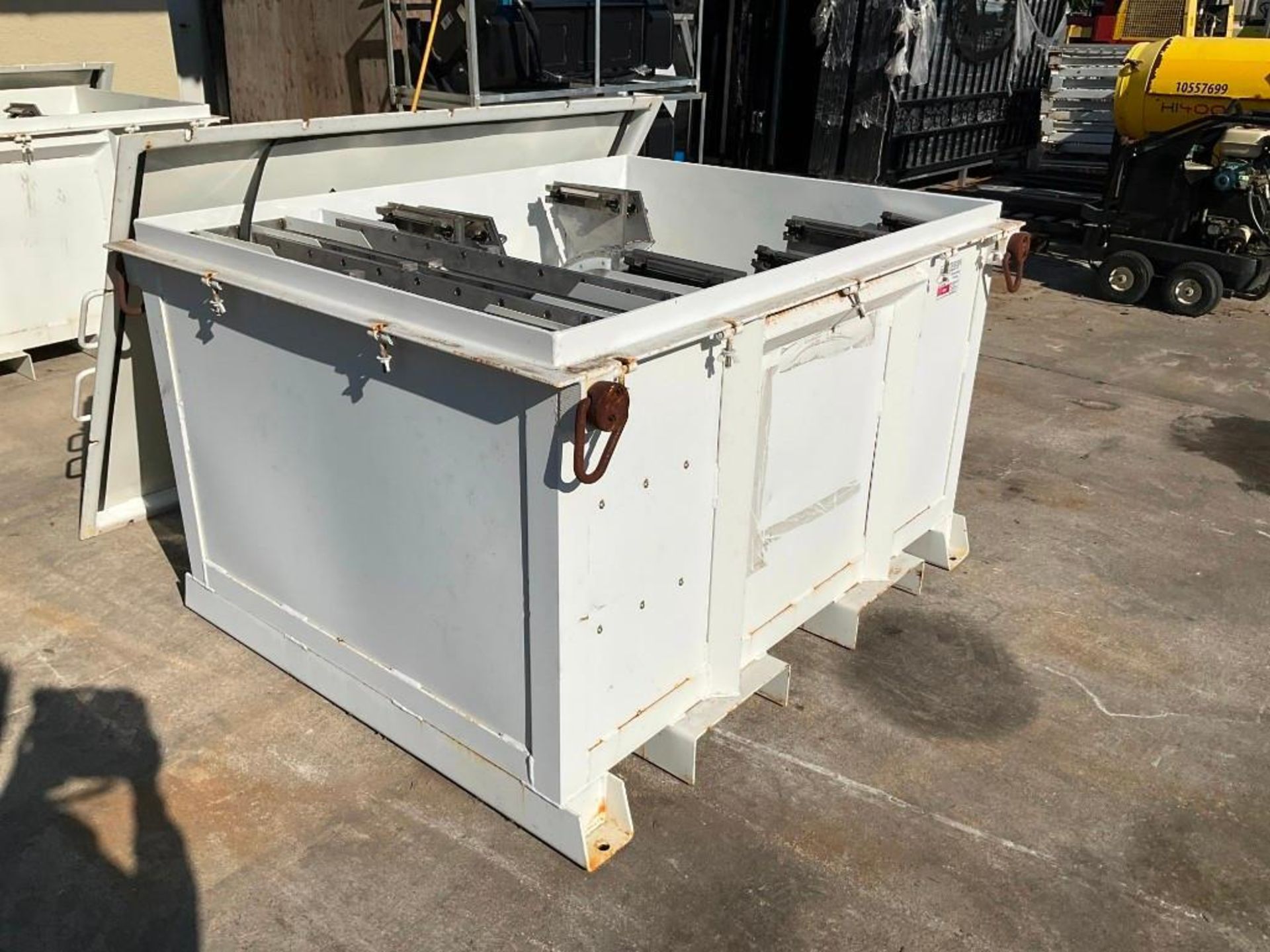 ( 4 ) STORAGE CONTAINERS FOR GENERATOR - Image 16 of 33