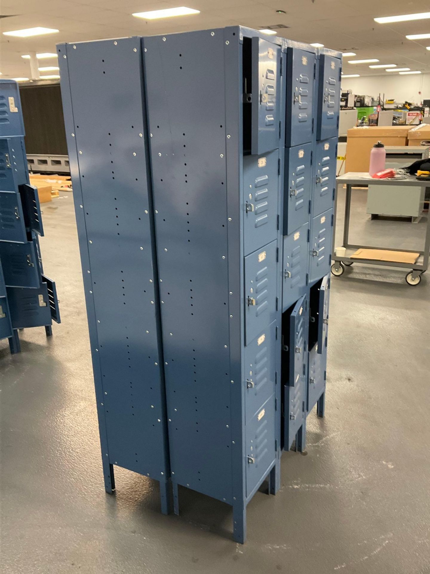 ( 2 ) 15 LOCKER CABINETS (15 LOCKERS PER CABINET), APPROX 36" W x 12" L x 66" T - Image 3 of 4