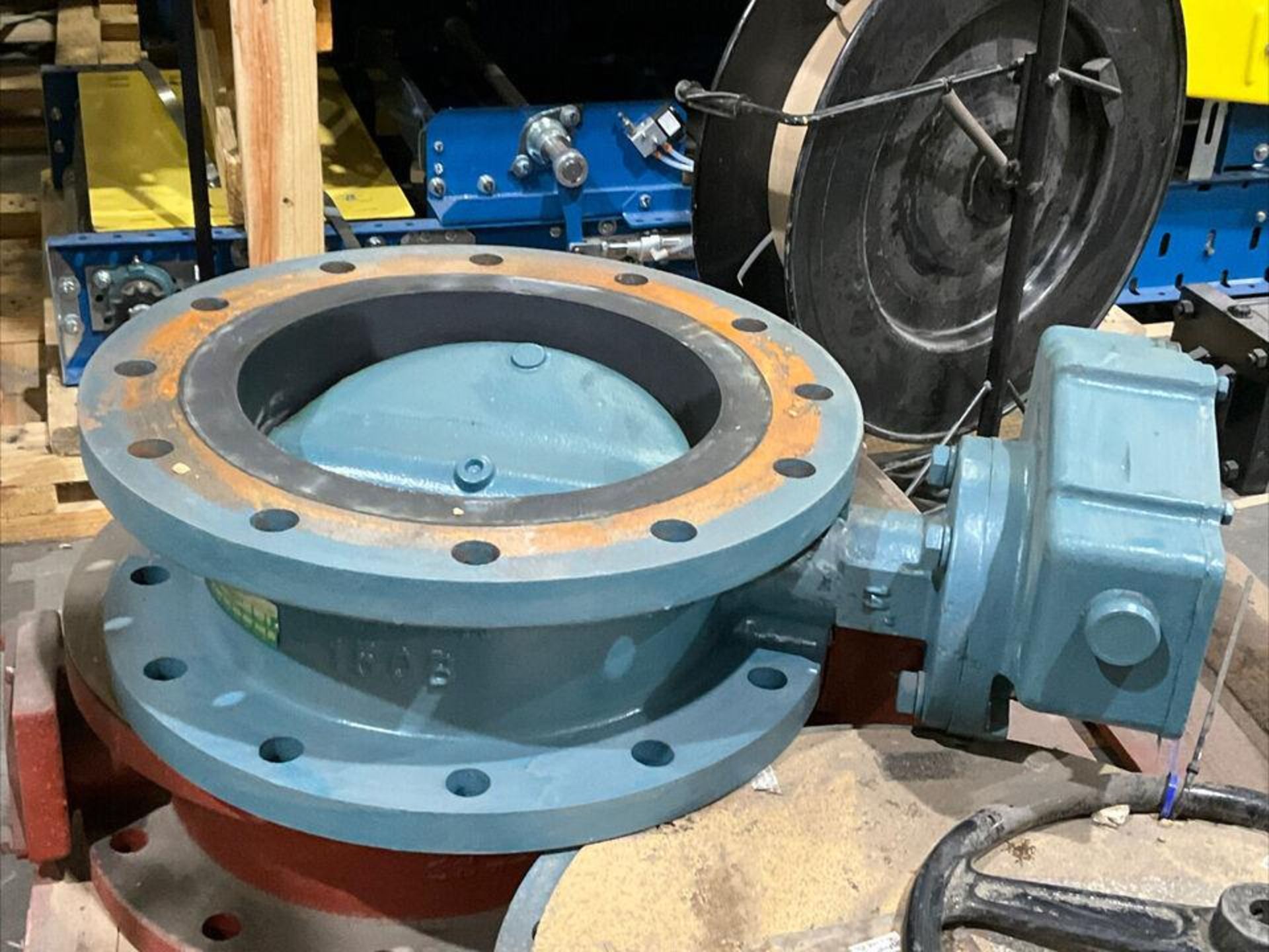 K-FLO CI FLGD 150LB/ 10 14" BUTTERFLY VALVE - Image 2 of 26