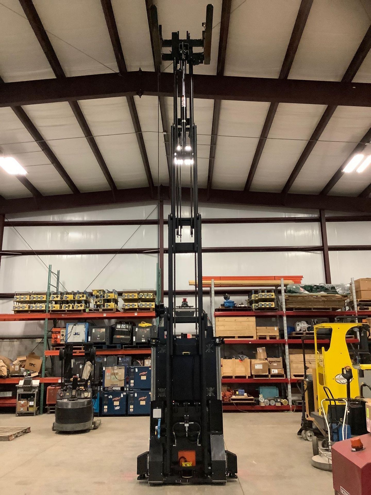 DEMATIC AUTOMATED FLEX FORK 1600 QUAD MAST FORKLIFT, ELECTRIC, APPROX MAX CAPACITY 3,500 LBS - Image 8 of 22