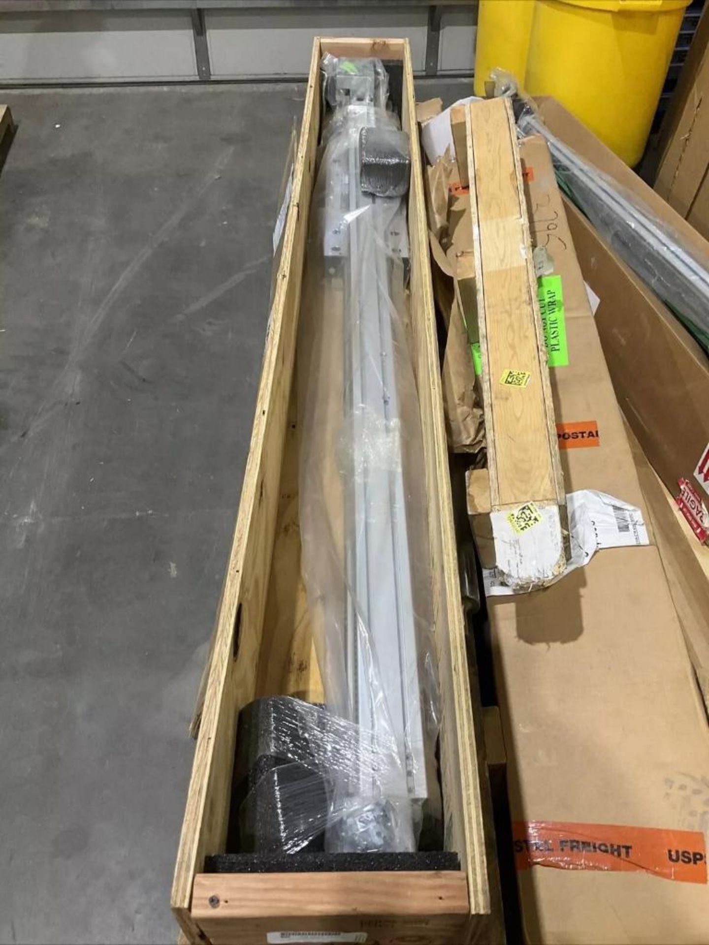 2 PALLETS OF MACRON DYNAMICS LINEAR ACTUATORS; VARIOUS LENGTHS, SIZES, AND CAPACITIES... - Image 13 of 32
