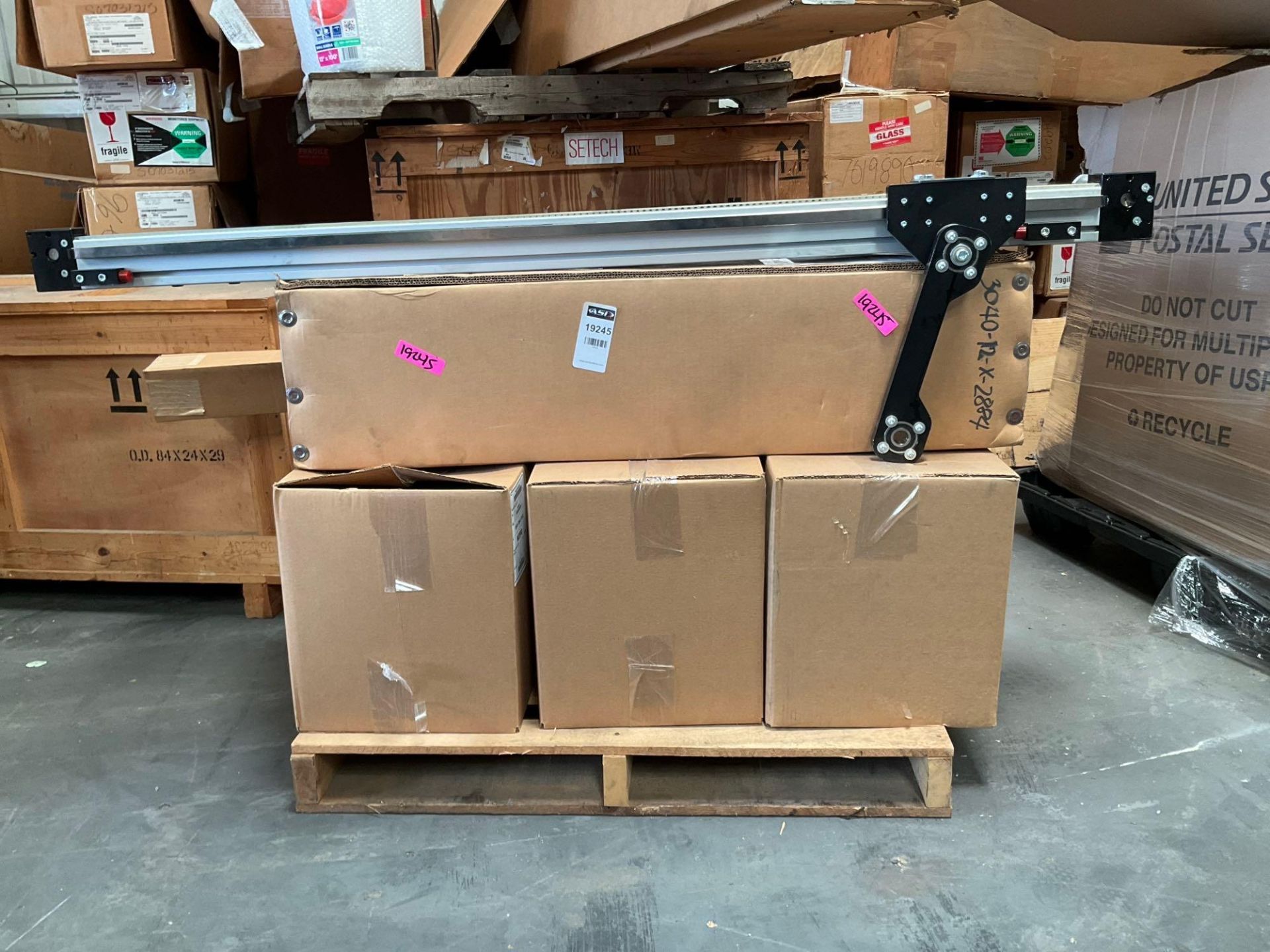 LOT OF MACRON DYNAMICS LINEAR ACTUATORS... - Image 9 of 13