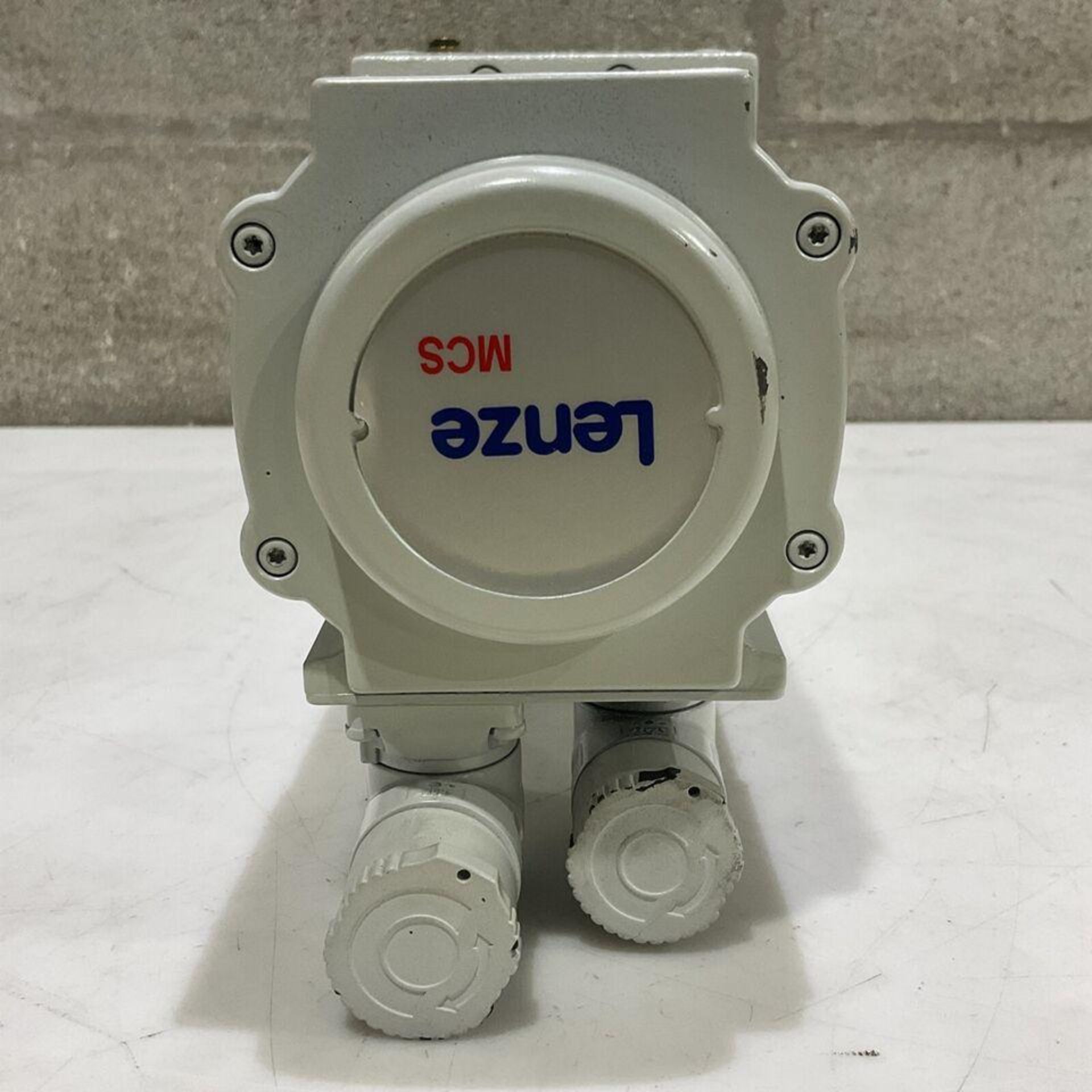 ( 1 )LENZE GST05-25 VBR 09HC41 MCS 09H41LRS0B0-Z0D0-ST5800N-R2SU SERVO MOTOR (1)LENZE GST05-25 VBR - Image 3 of 23