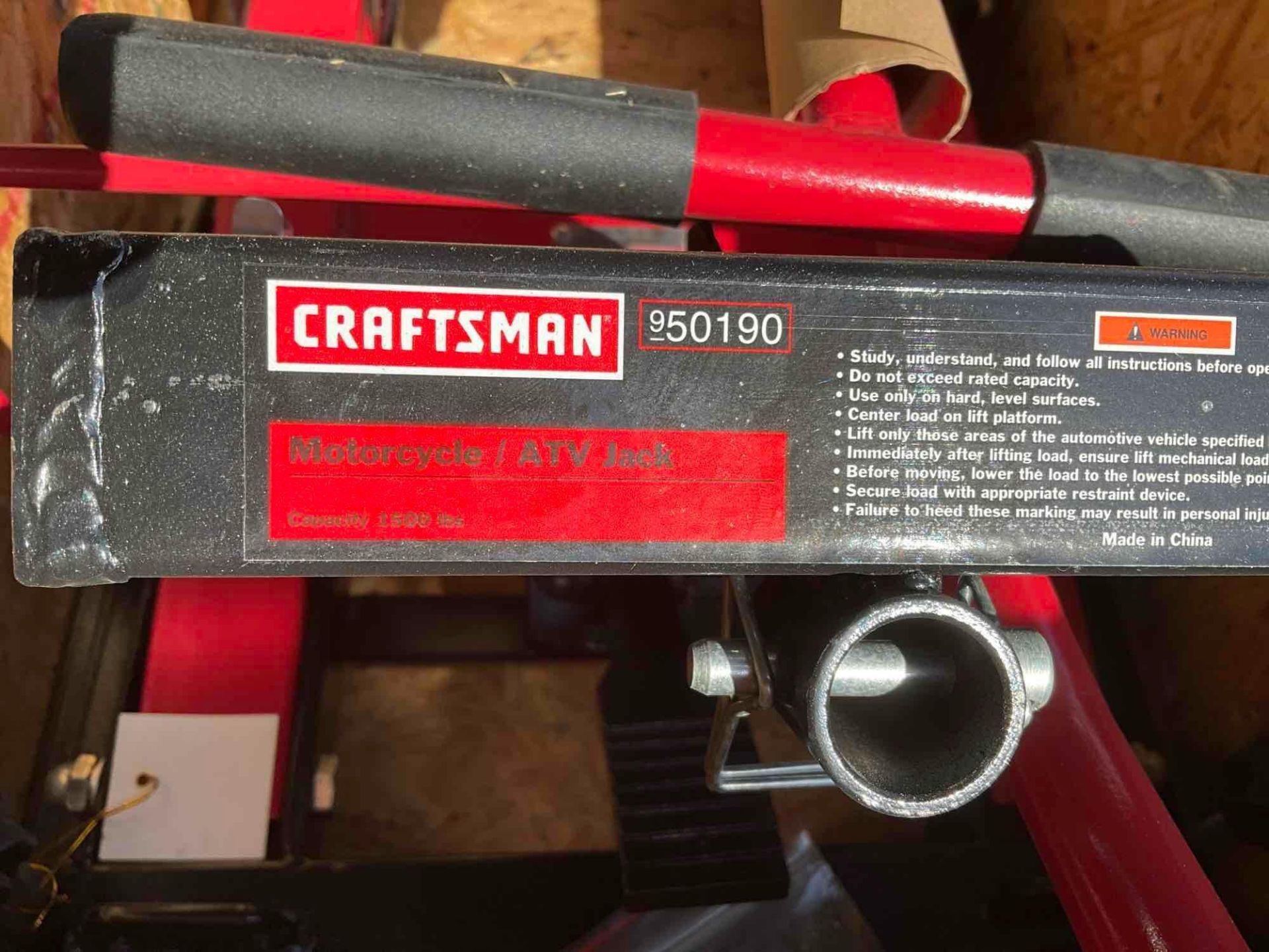 CRAFTSMAN MOTORCYCLE/ ATV JACK MODEL 950190; APPROXIMATE MAX CAPACITY 1500 LB, APPROX 50? L X 2 - Image 3 of 11