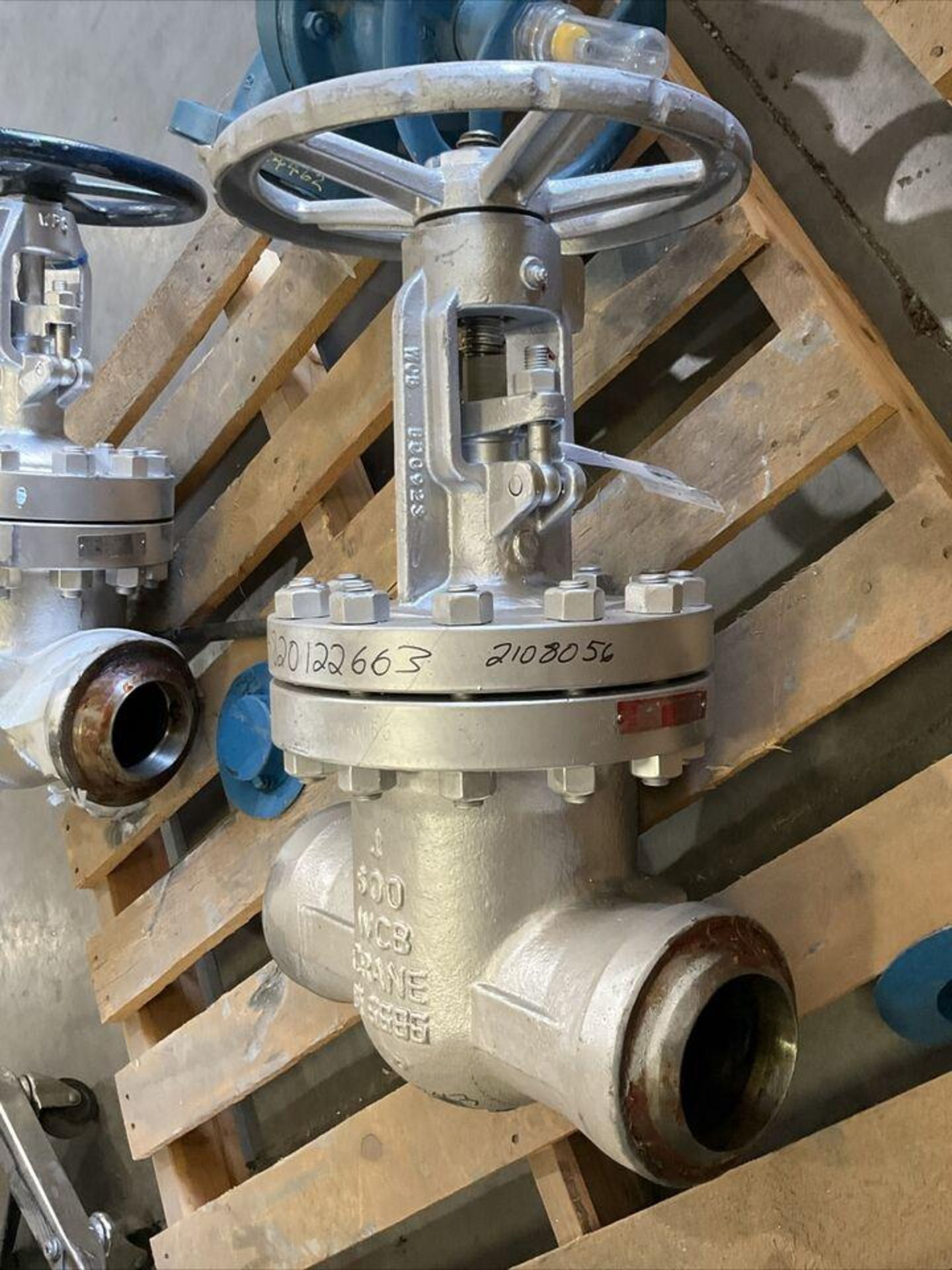 CRANE 6" B1 668636 U38 76UC X UF GATE VALVE STEEL BUTTWELD - Image 3 of 13