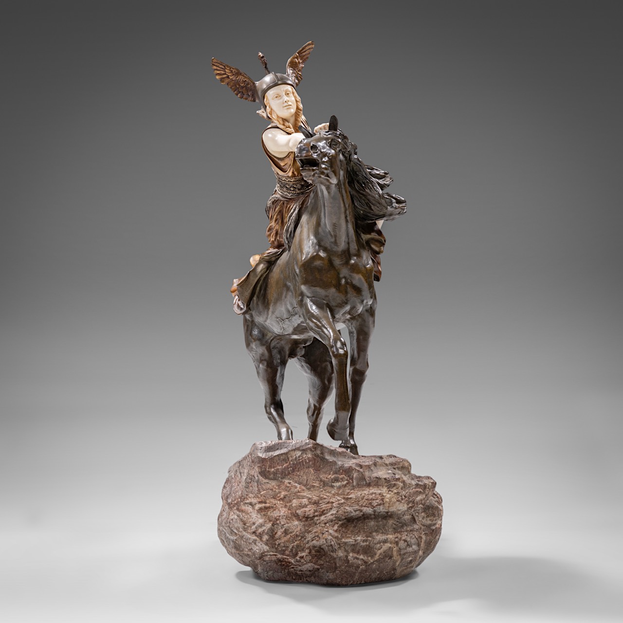 Claire Jeanne Roberte Colinet (1880-1950), 'Valkiria - Towards the Unknown', chryselephantine sculpt - Image 7 of 14