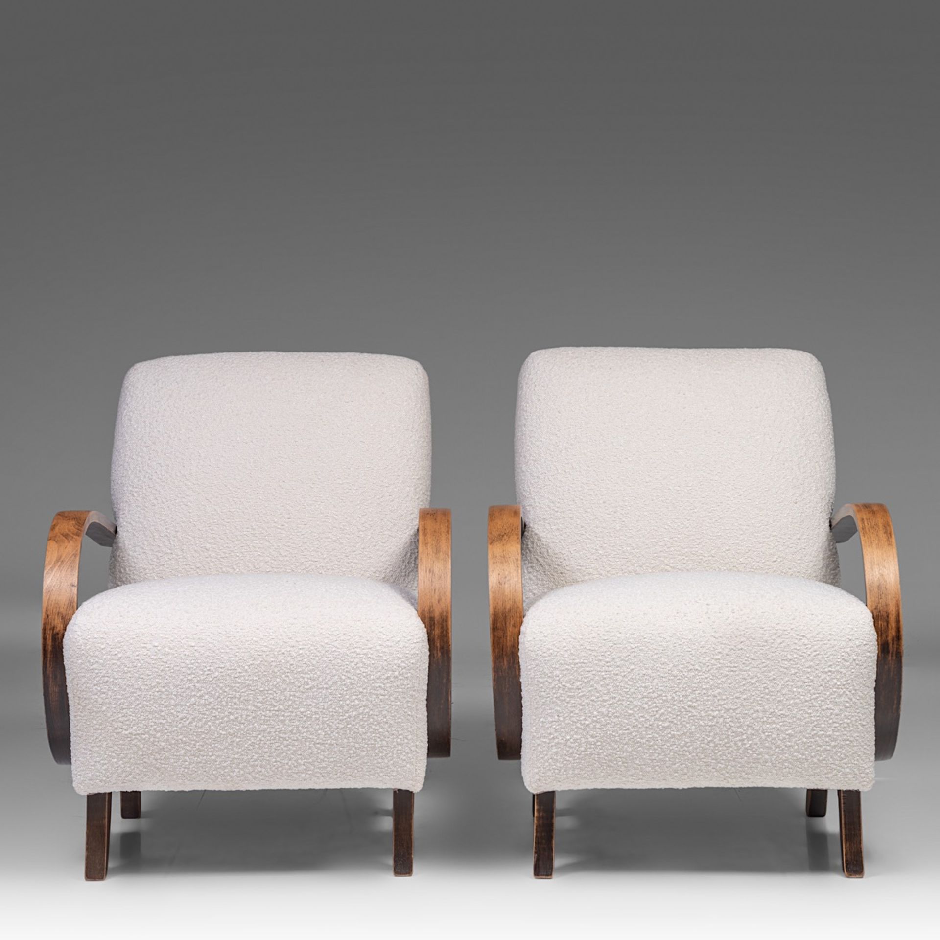A pair of Mid-century Armchairs by Jindrich Halabala, 1950s 83 x 68 x 87 cm. (32.6 x 26.7 x 34 1/4 i - Image 3 of 13