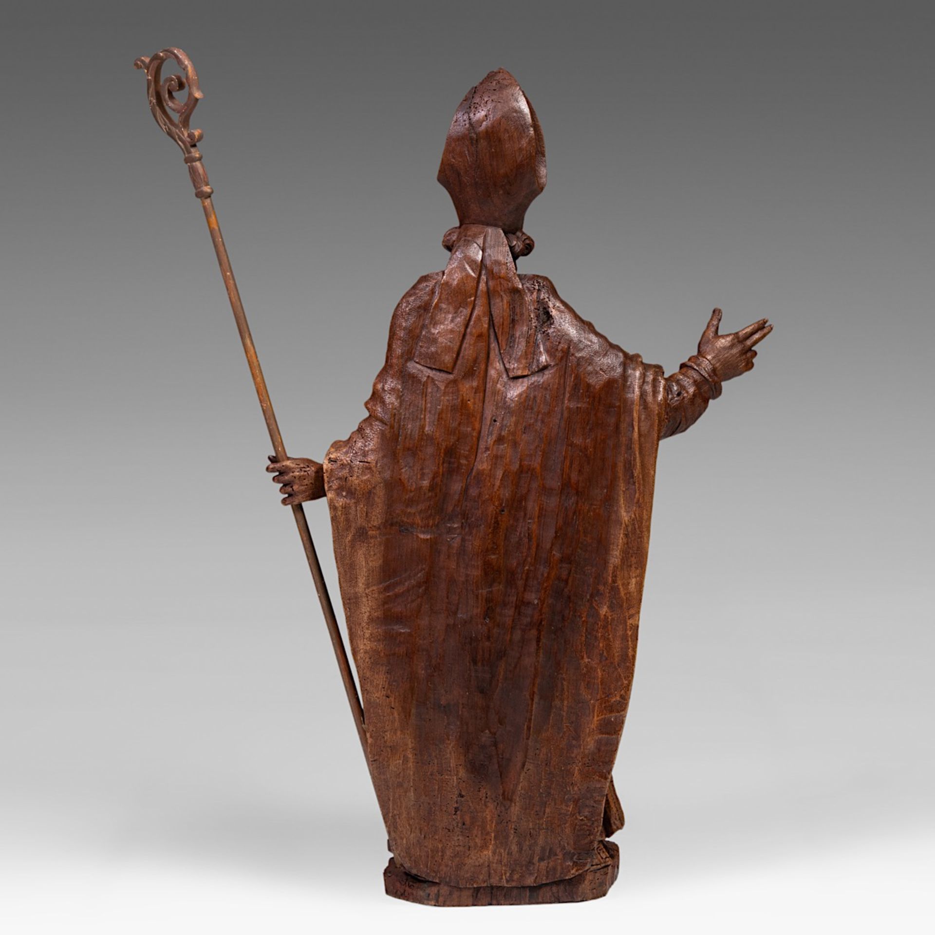 An 18thC carved oak sculpture of a bishop making his blessing, H 110 cm - Image 4 of 6