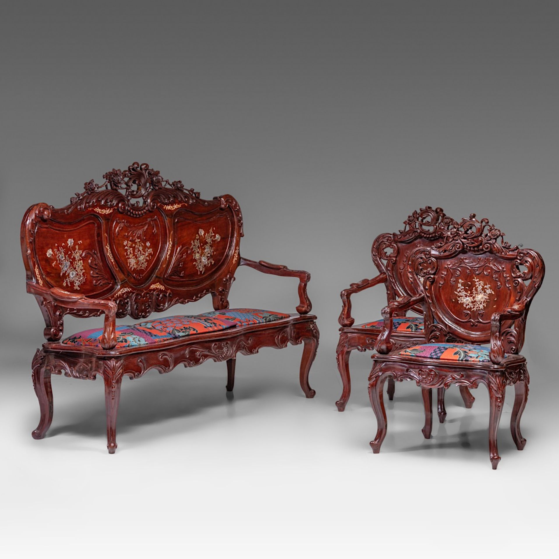 An Anglo-Chinese settee and two chairs, H settee 132 - H chair 108 cm - Image 13 of 24