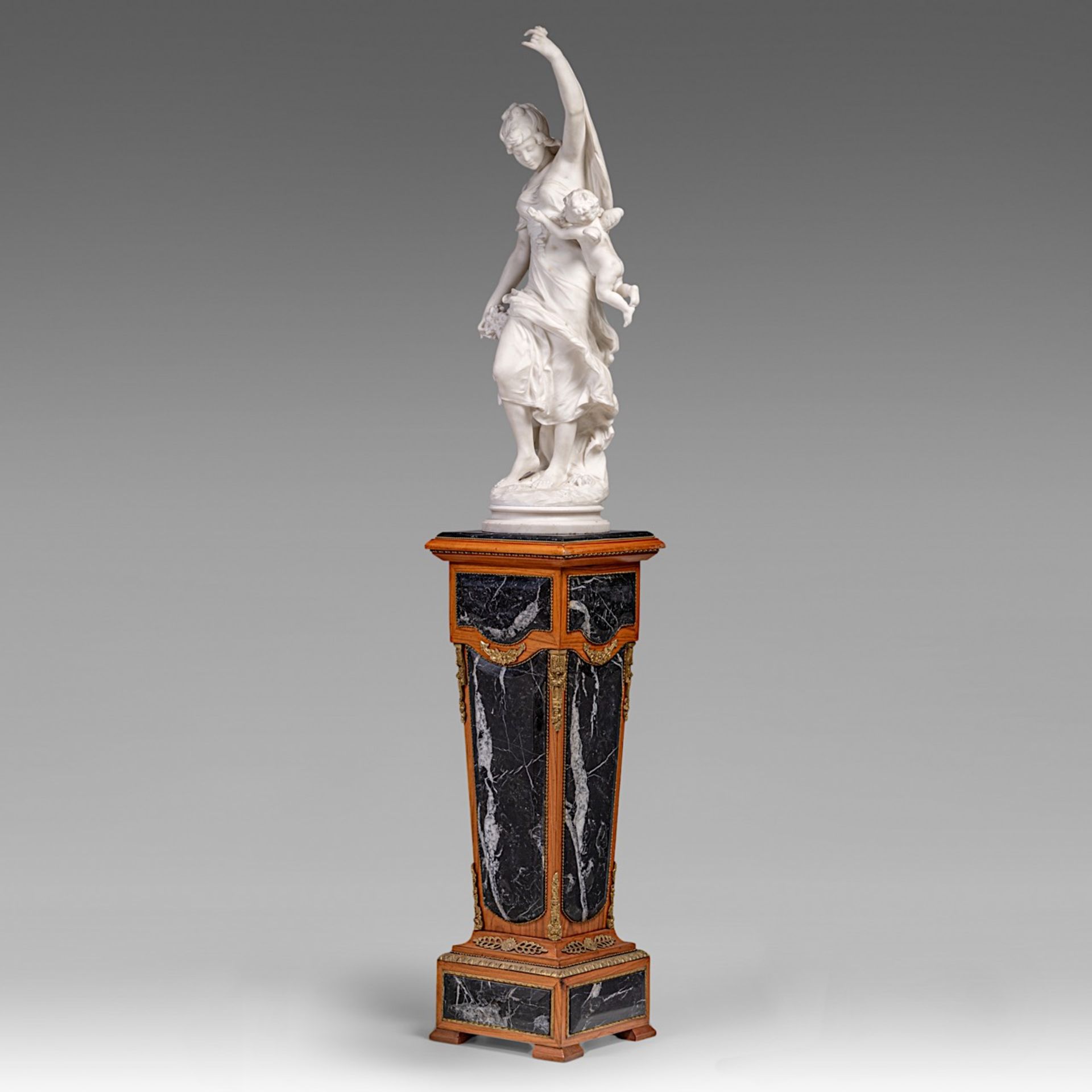 Auguste Moreau (1834-1917), 'La toilette de Venus', Carrara marble on matching column, H 95 - 194 cm - Image 2 of 14