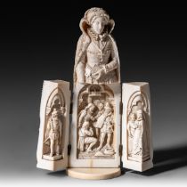 An ivory triptych sculpture of probably Mary Queen of Scots, French, 19thC, H 19,5 cm - 439g (+)