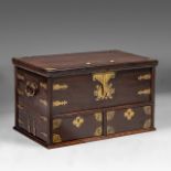 A Dutch colonial hardwood chest with brass mountings, 18thC, H 55,5 - W 93 - D 60 cm