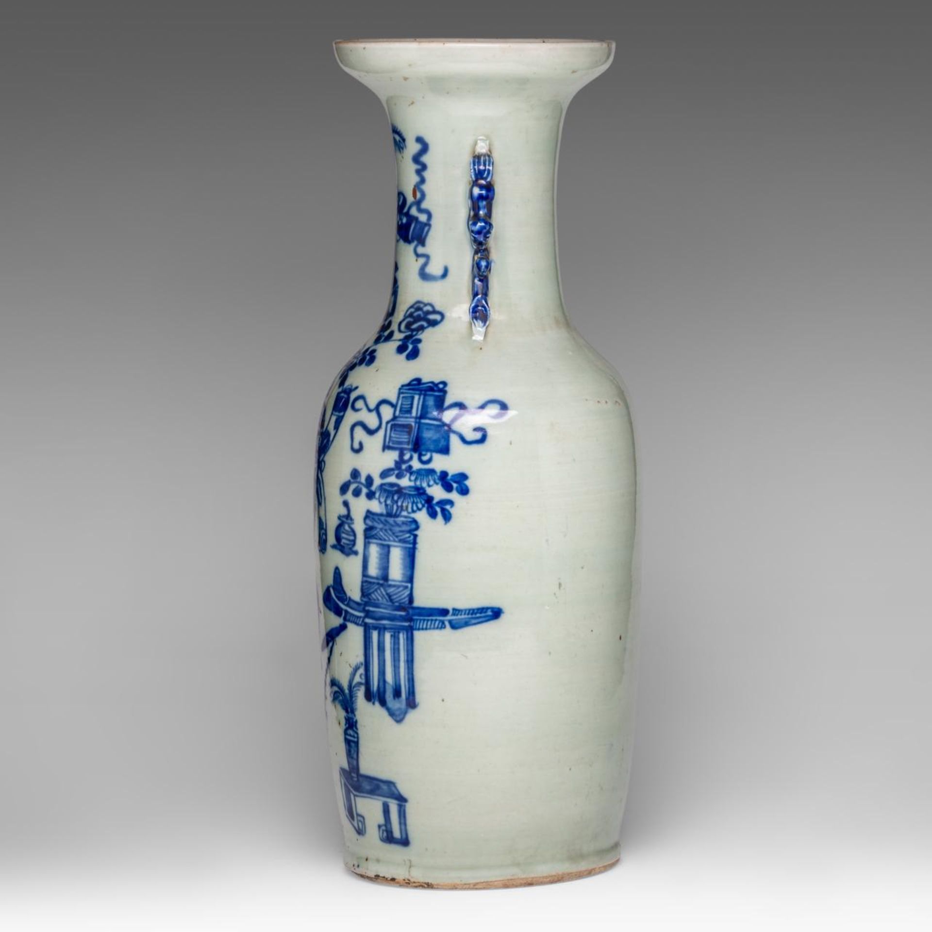 A Chinese blue and white on celadon ground 'Antiquities' vase, 19thC, H 57 cm - Bild 2 aus 6