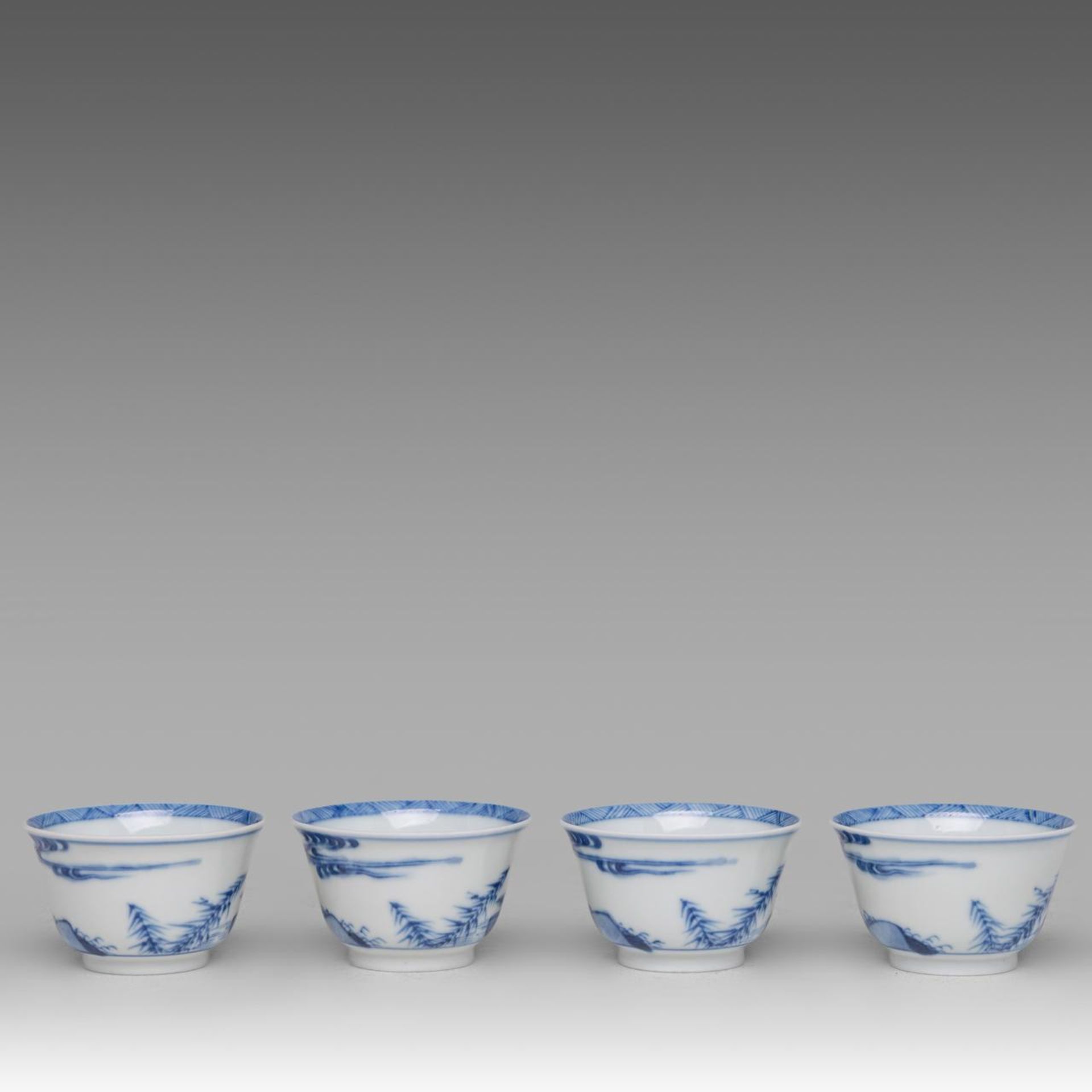 Four Chinese blue and white 'Fisherman' tea cups, H 3,8 - dia 6 cm - Bild 3 aus 6