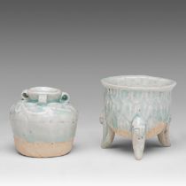 Two Chinese Song qingbai ware jarlet and miniature censer, H 4,5 - 5 cm