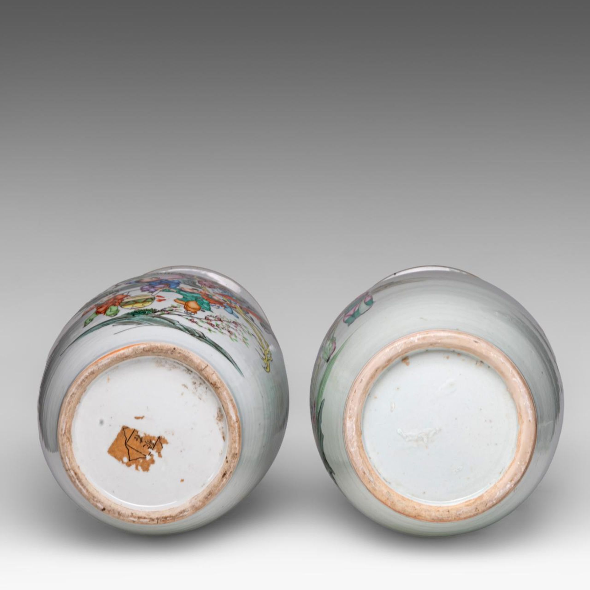 Two Chinese famille rose vases, both with a signed text, Republic period, H 58 cm - Image 6 of 6